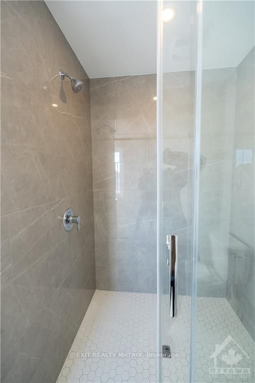 2 Glenco Road Property Photo 27