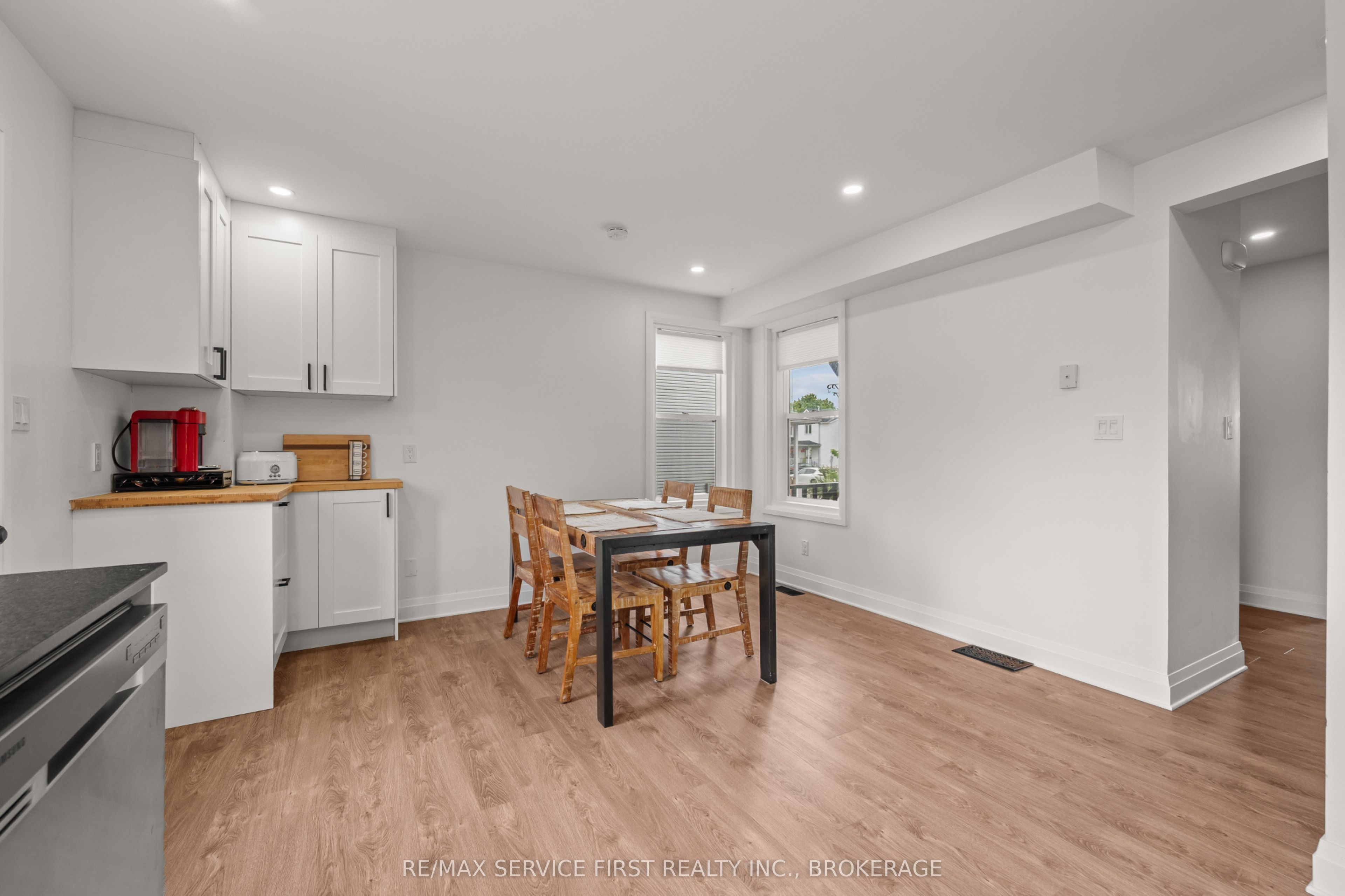 53 Mckeown Crescent Property Photo 11