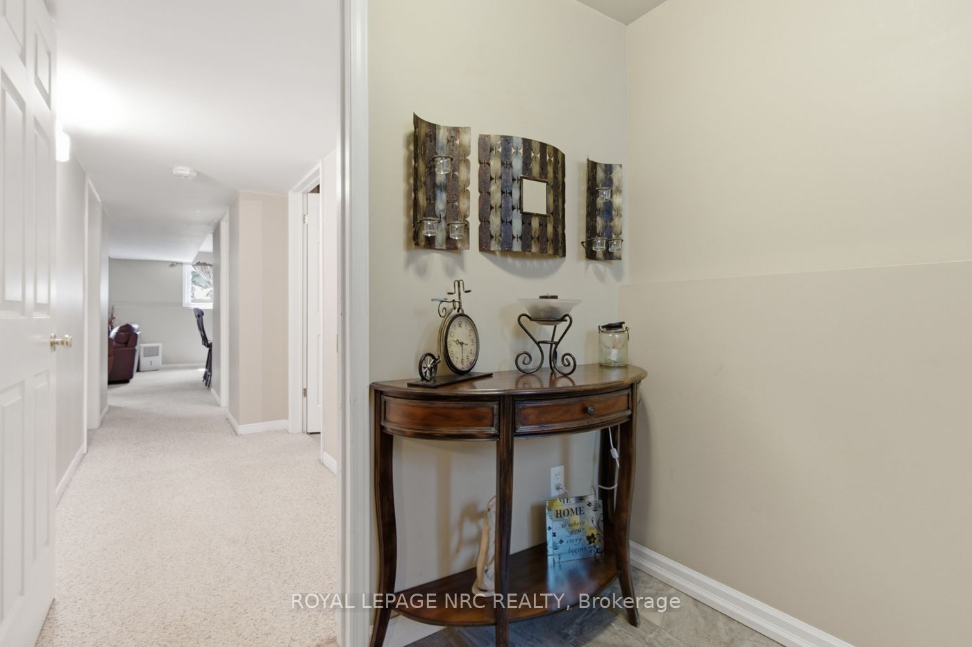 28 Rollins Drive Property Photo 13