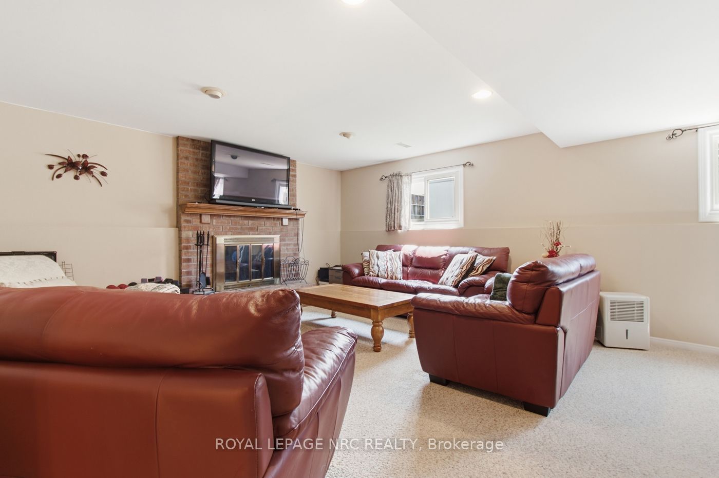 28 Rollins Drive Property Photo 22