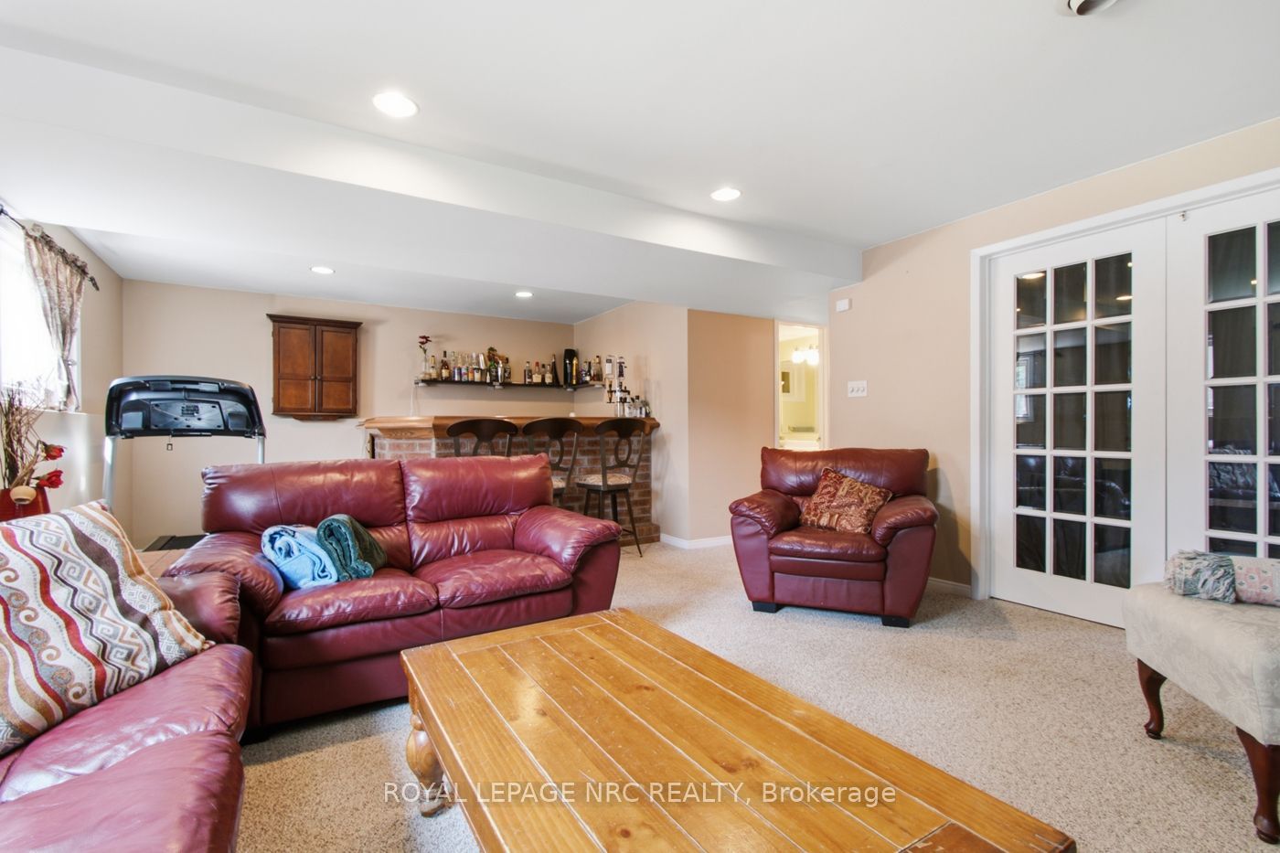 28 Rollins Drive Property Photo 24