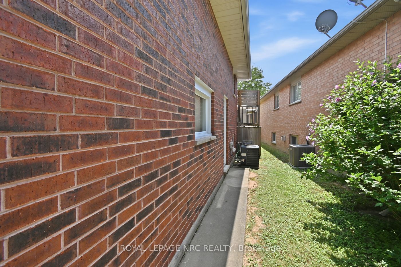 28 Rollins Drive Property Photo 31
