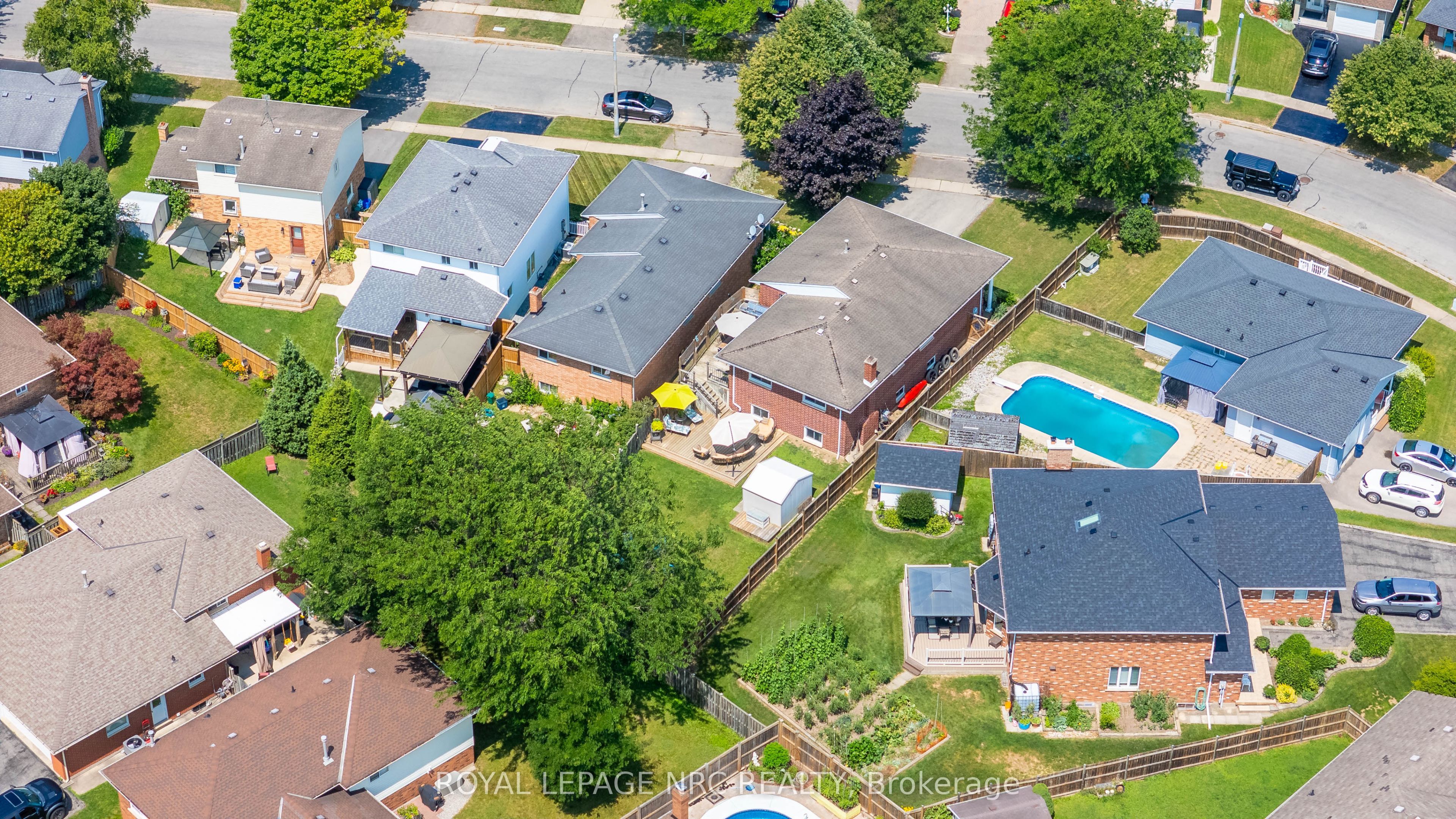 28 Rollins Drive Property Photo 44
