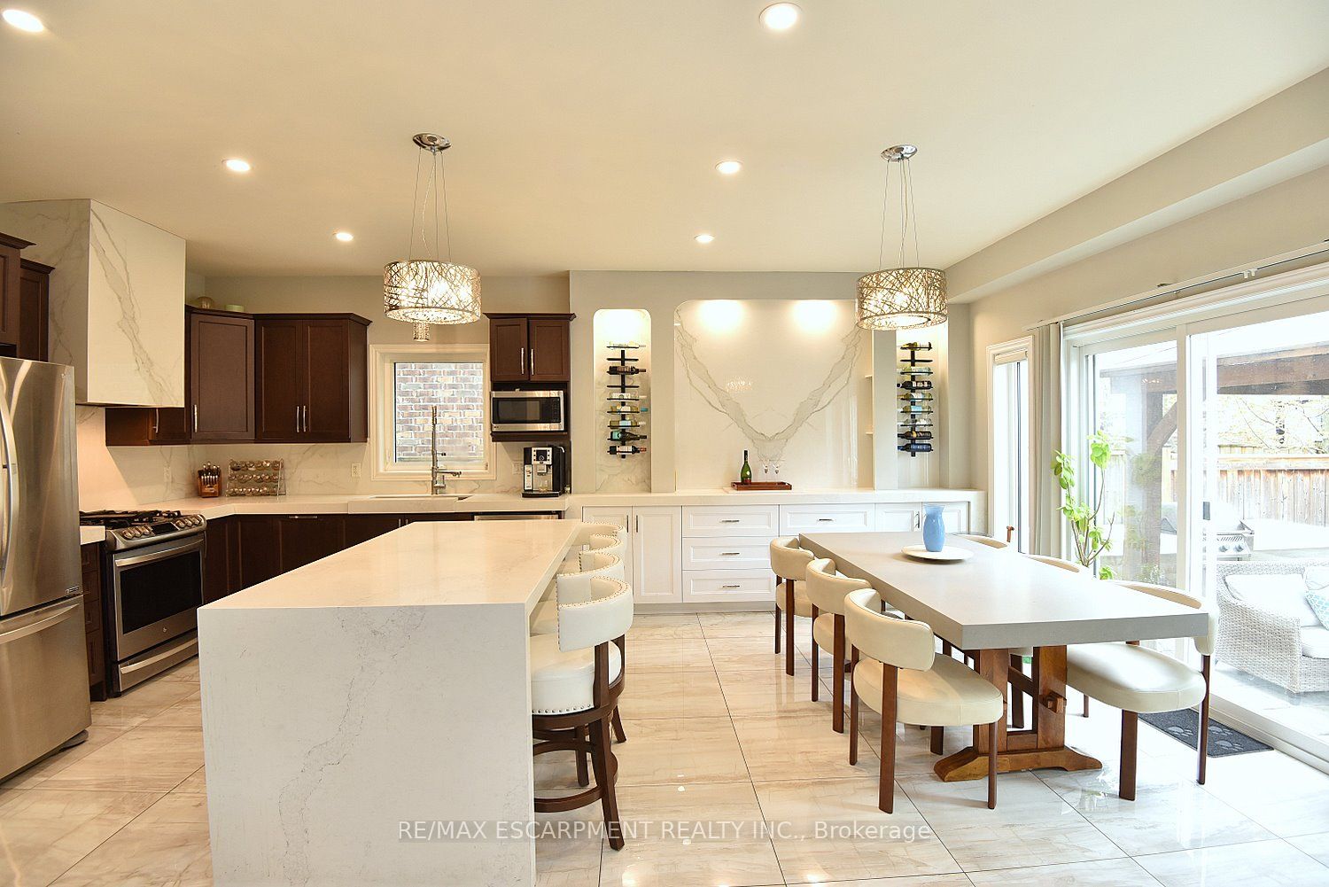 74 Lampman Drive Property Photo 10