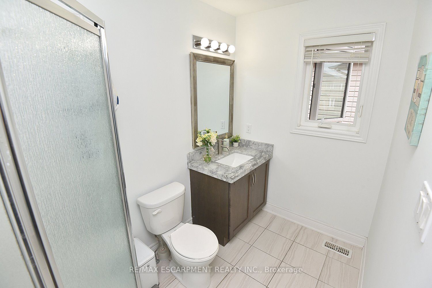 74 Lampman Drive Property Photo 31