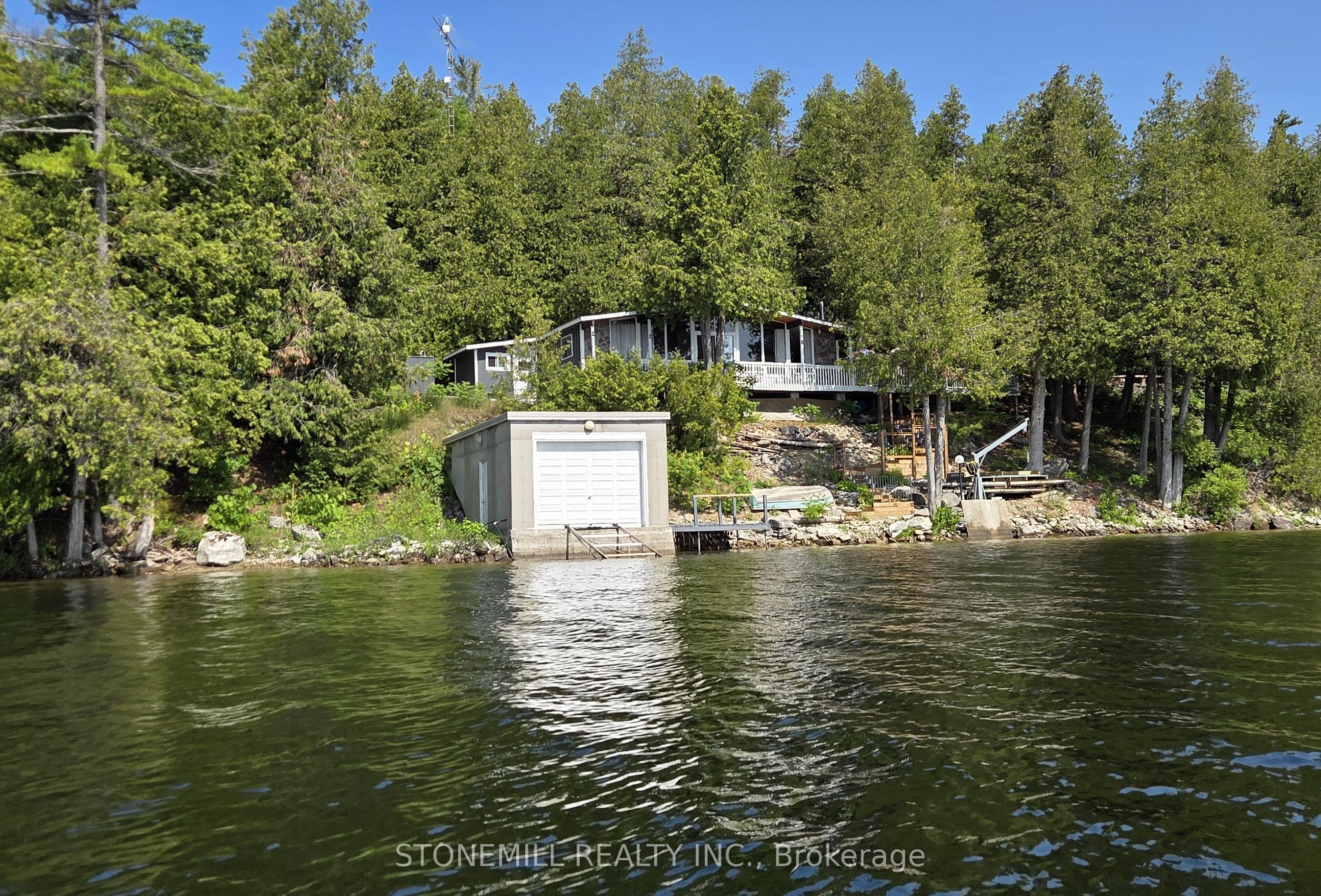 56 Griffin Drive Property Photo 1