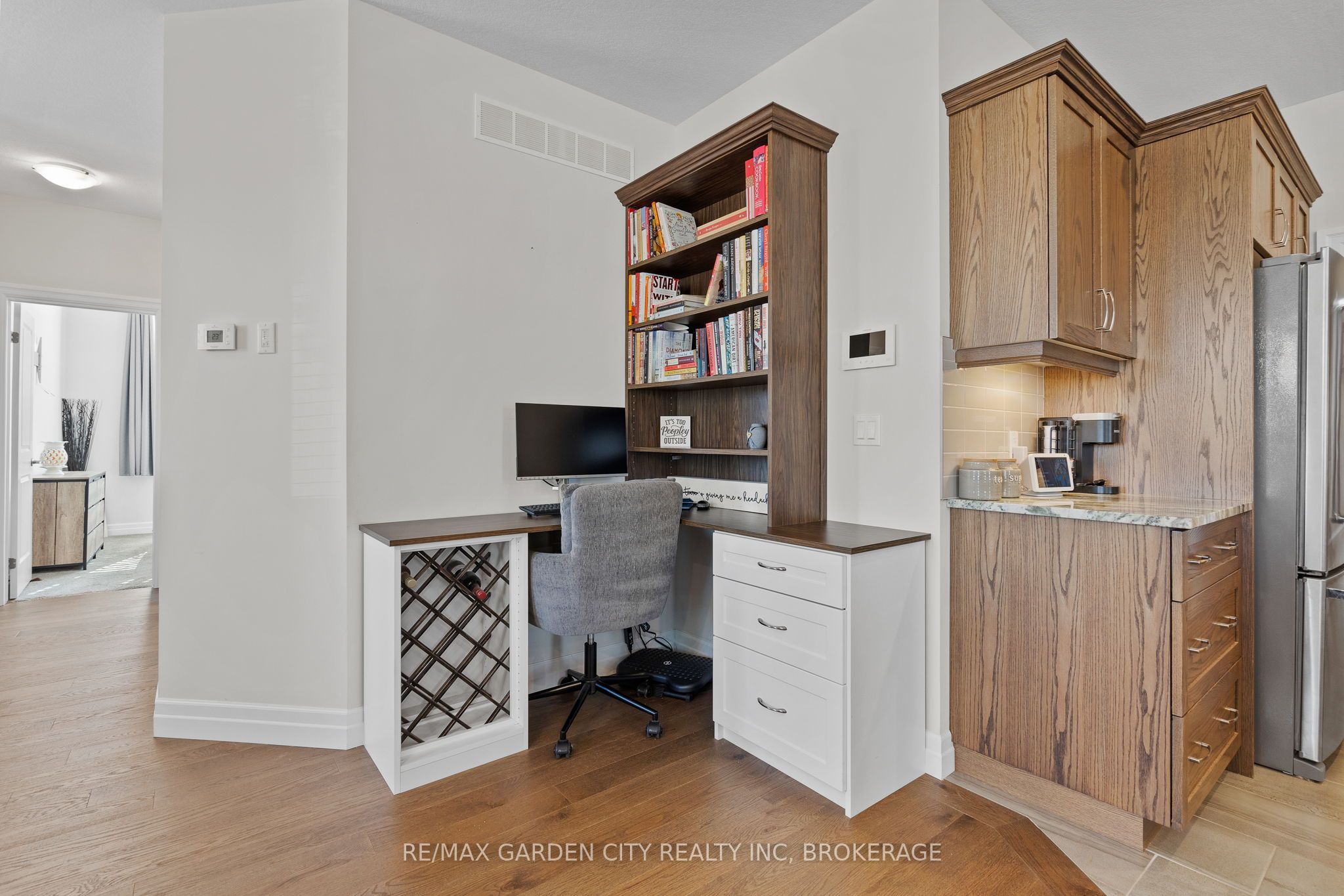 54 Borden Trail Property Photo 12