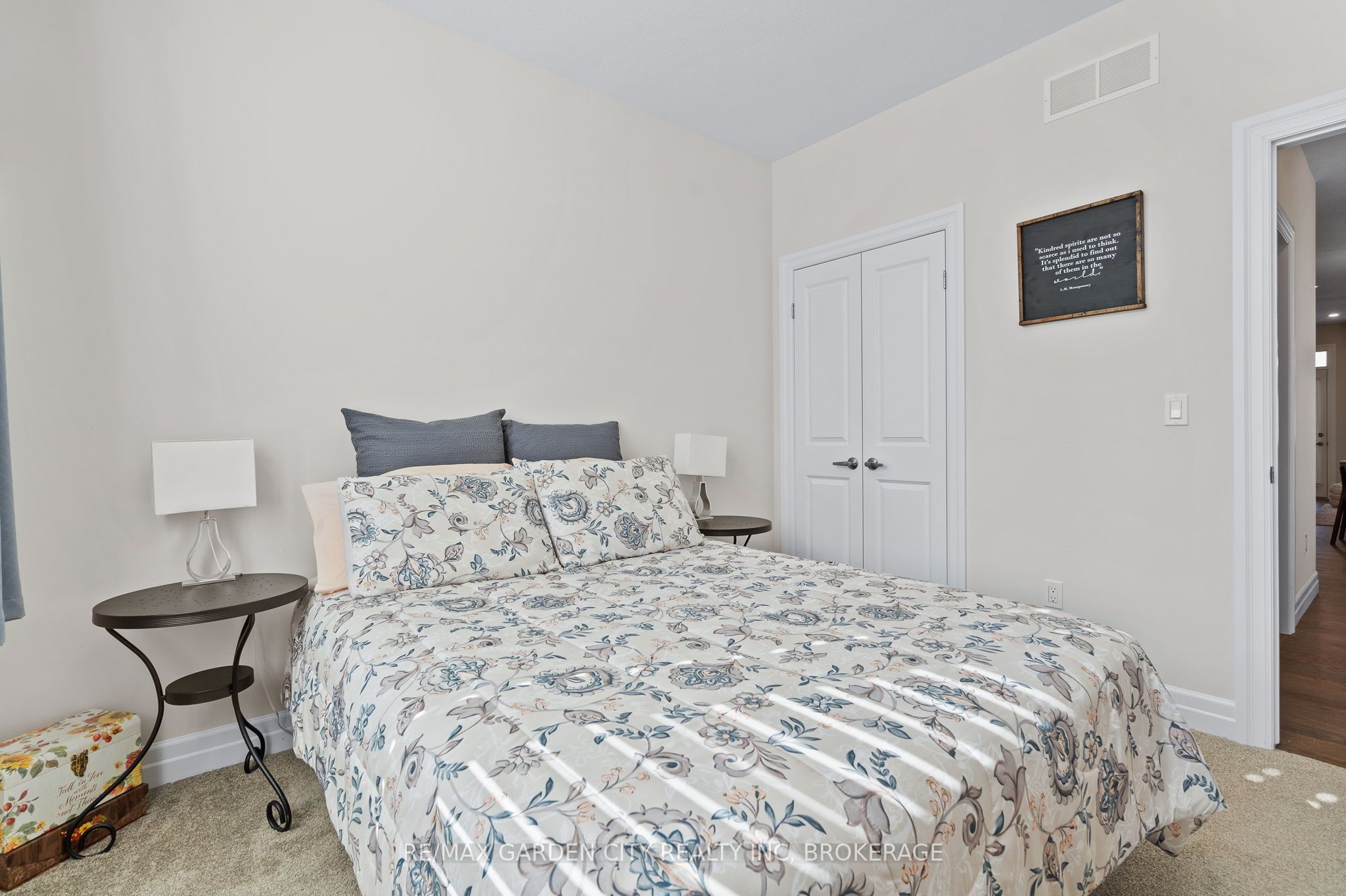 54 Borden Trail Property Photo 18