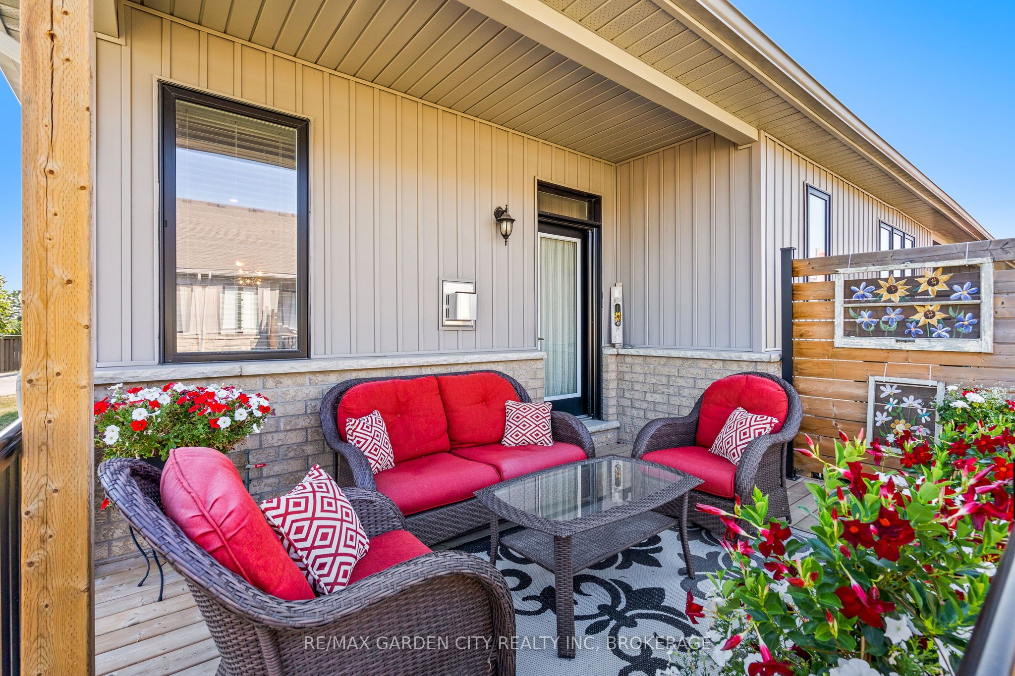 54 Borden Trail Property Photo 23
