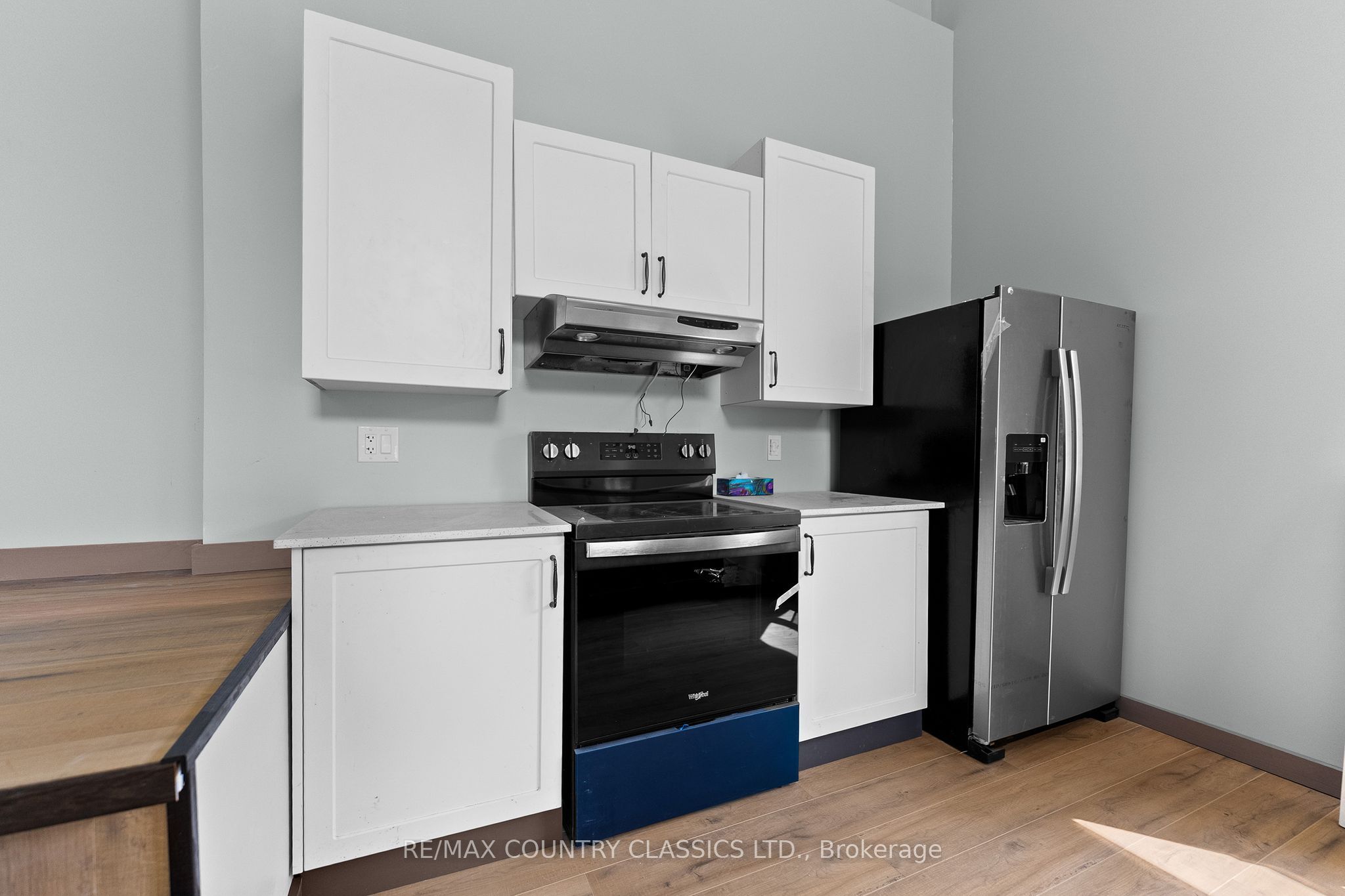 1043 Estates Road Property Photo 29