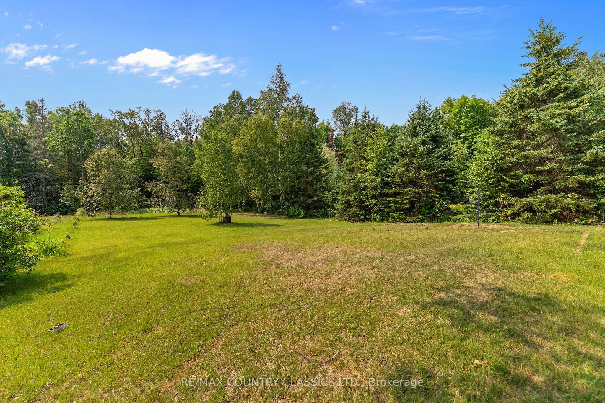 1043 Estates Road Property Photo 41