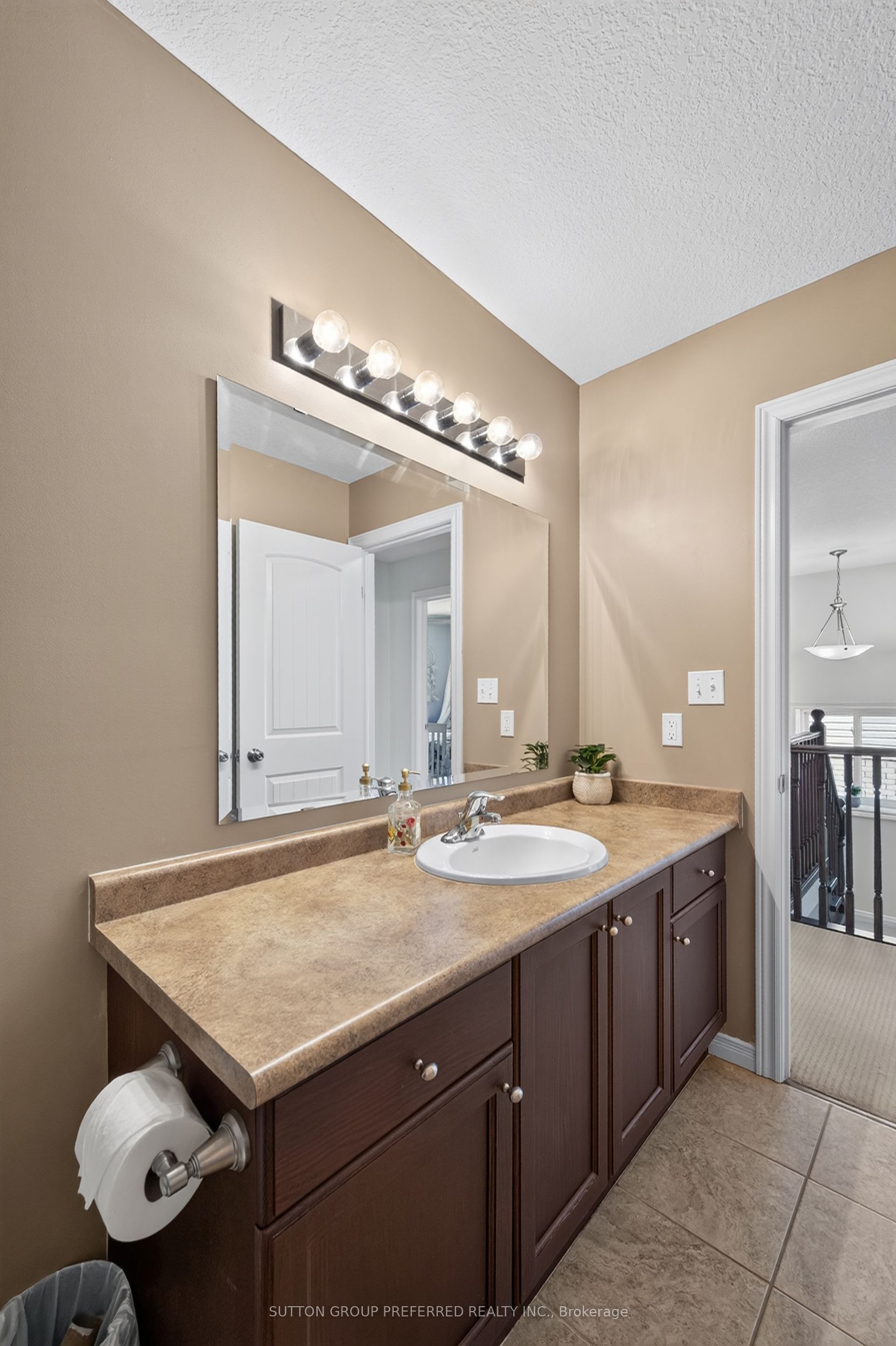3288 Turner Crescent Property Photo 27
