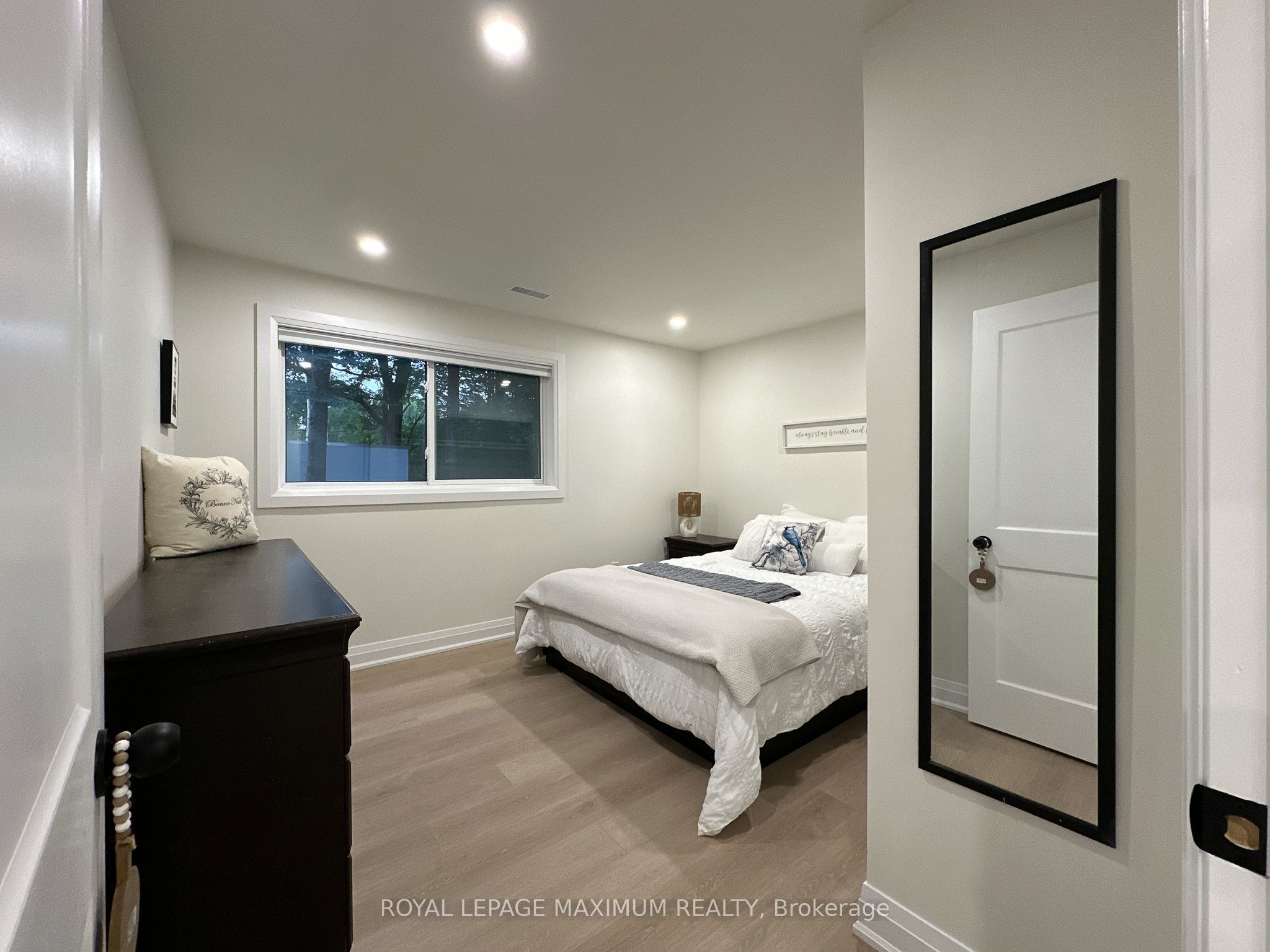 209844 Highway 26 W Property Photo 10