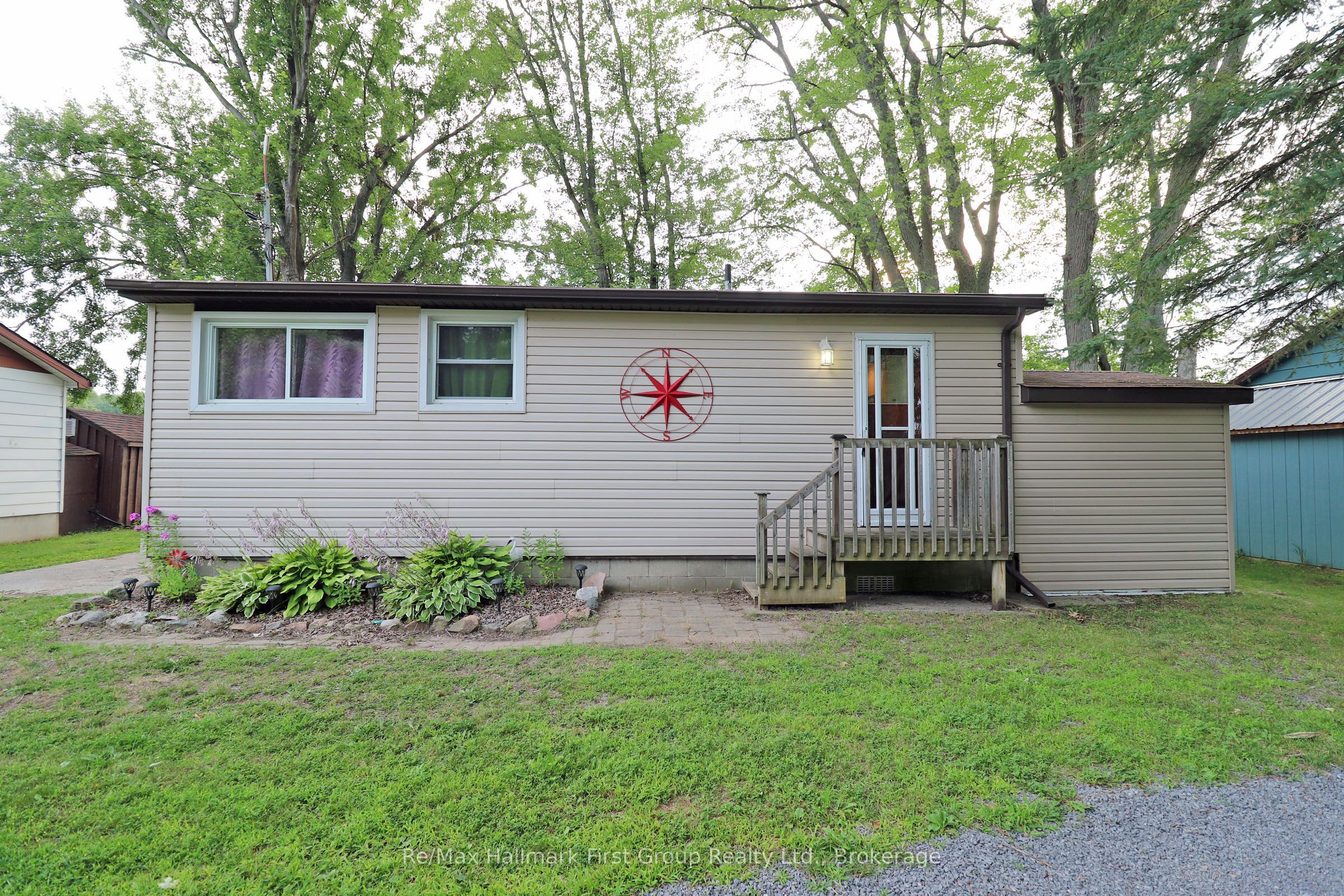 111 Hughes Lane Property Photo 4
