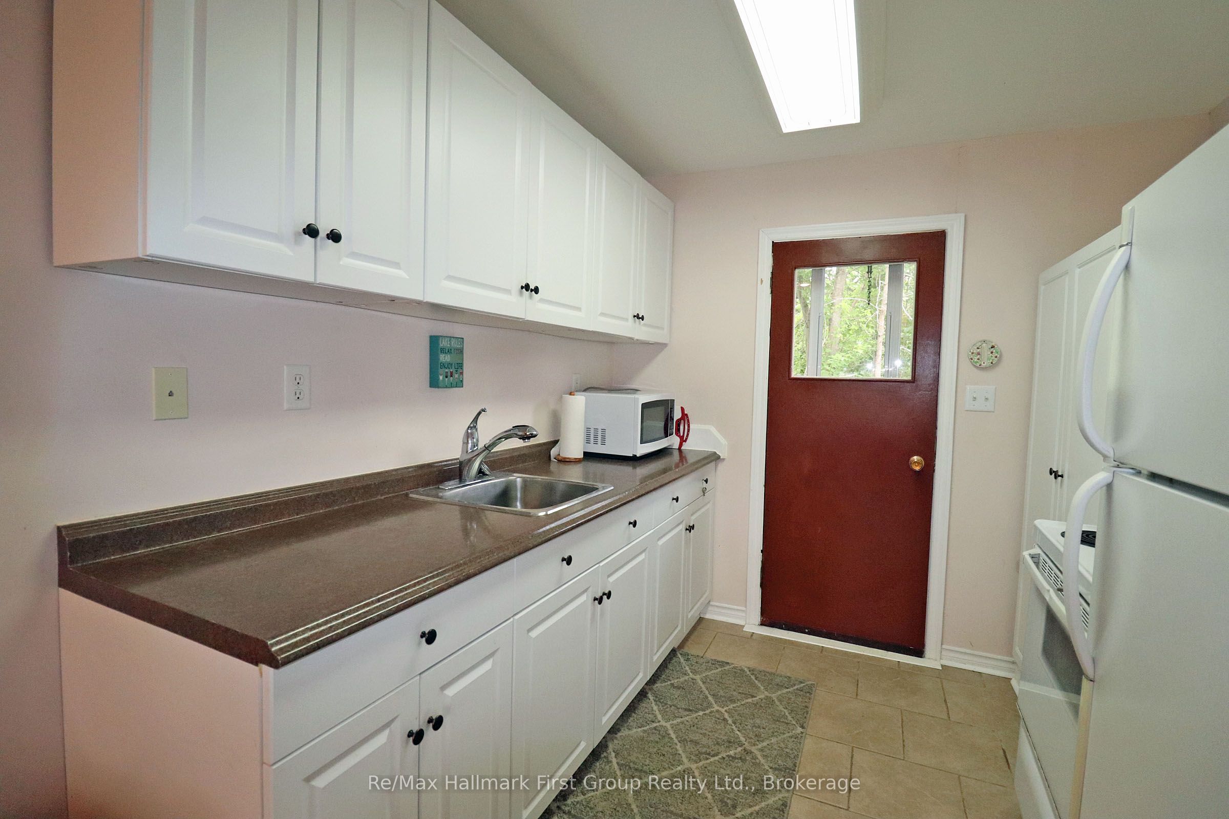 111 Hughes Lane Property Photo 16
