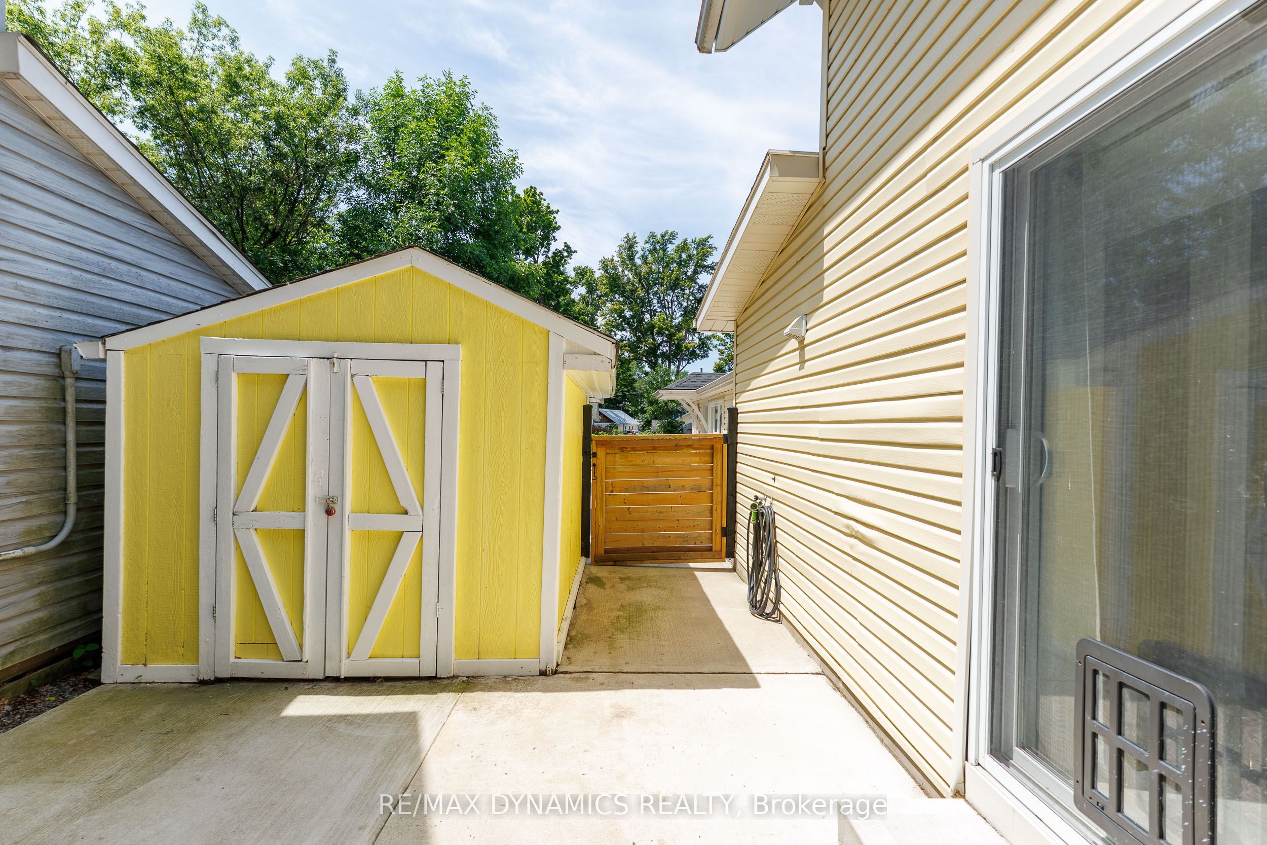 357 Ridgeway Road Property Photo 11