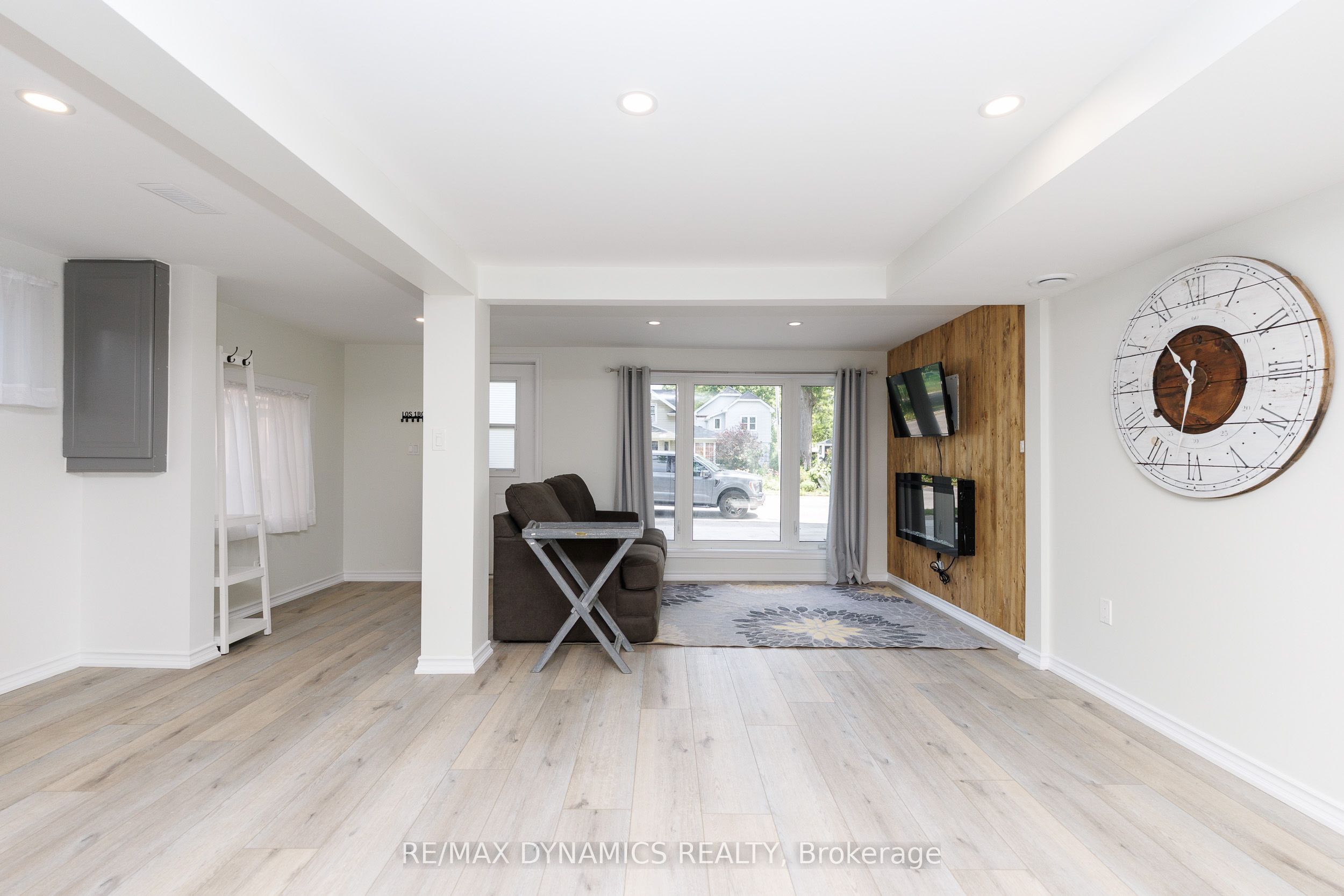 357 Ridgeway Road Property Photo 16