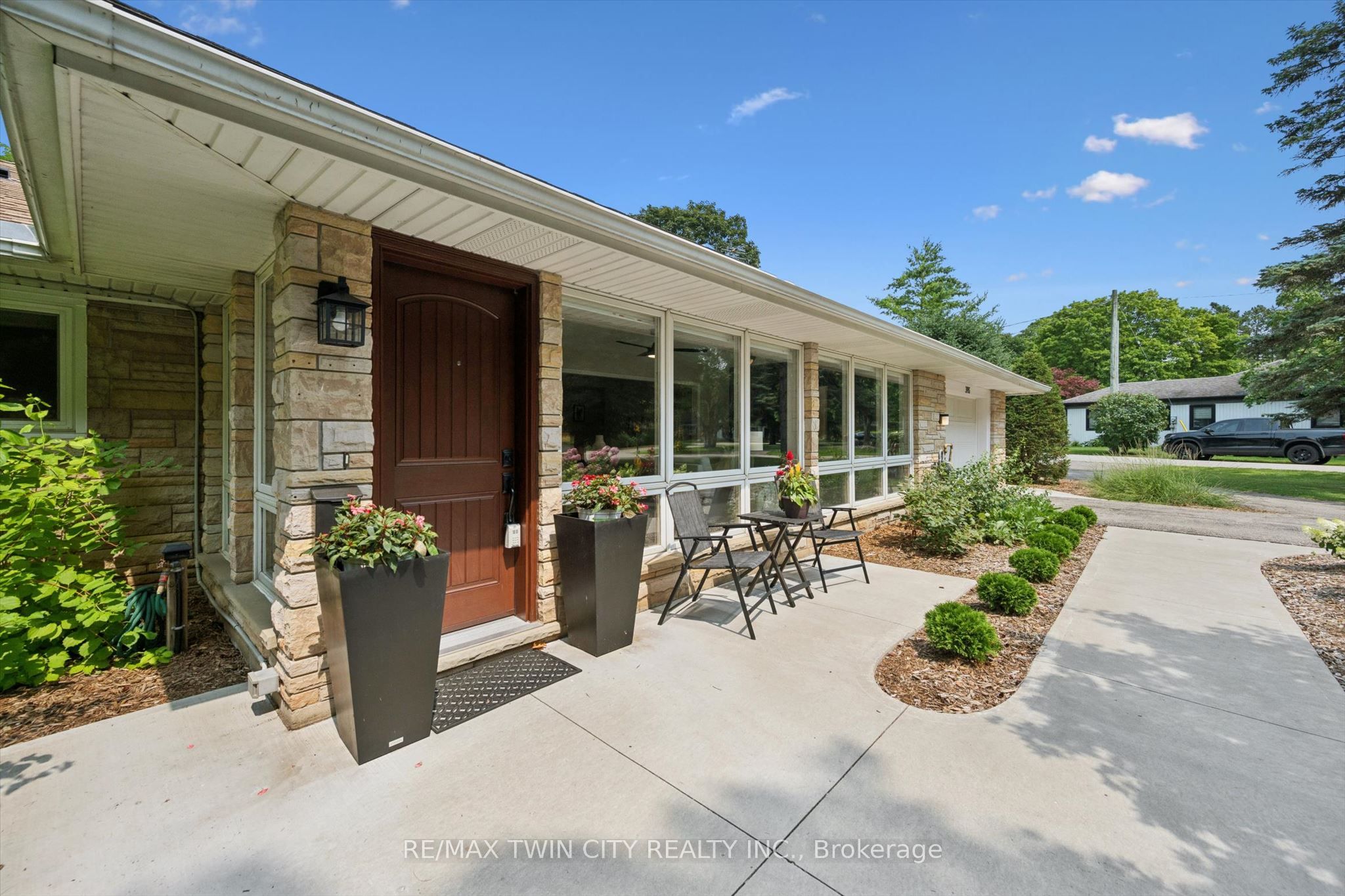 395 Blue Heron Ridge Property Photo 3