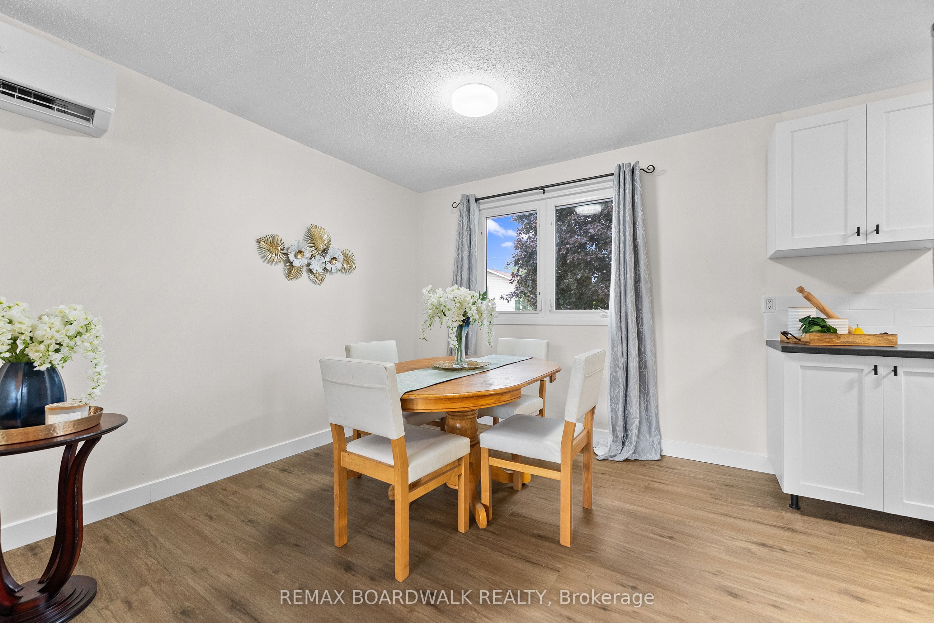 192 Allan Drive Property Photo 9