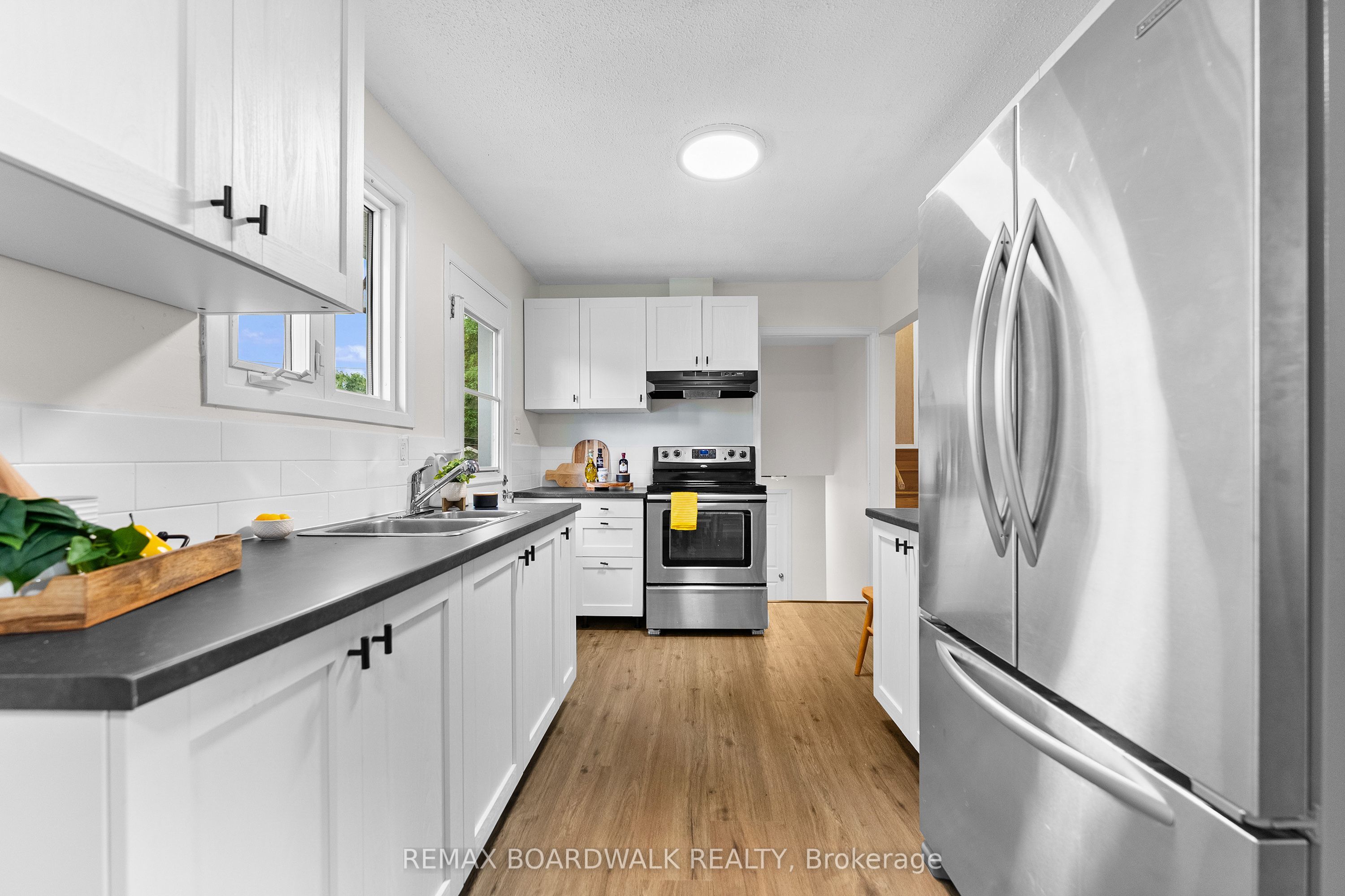 192 Allan Drive Property Photo 10
