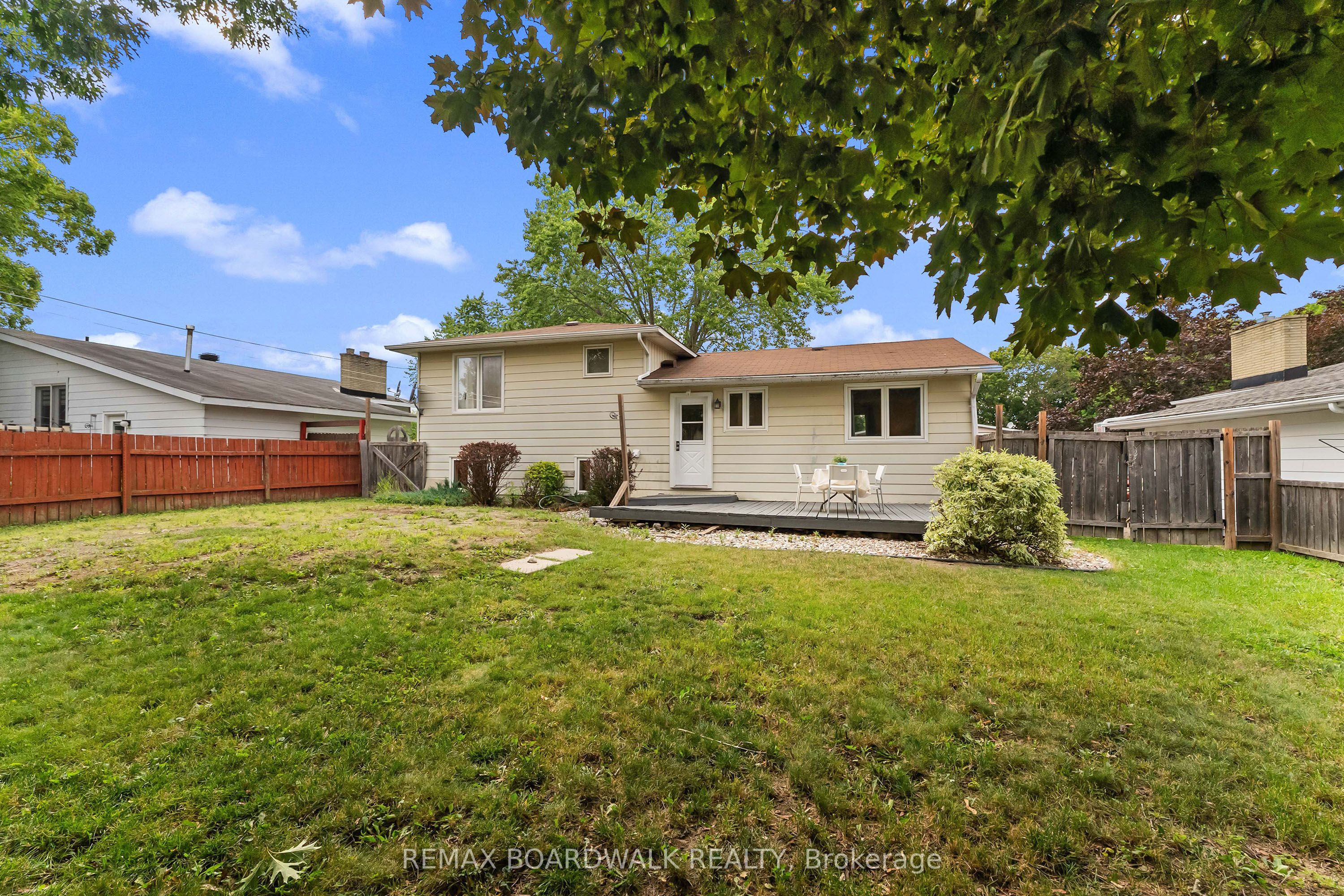 192 Allan Drive Property Photo 25