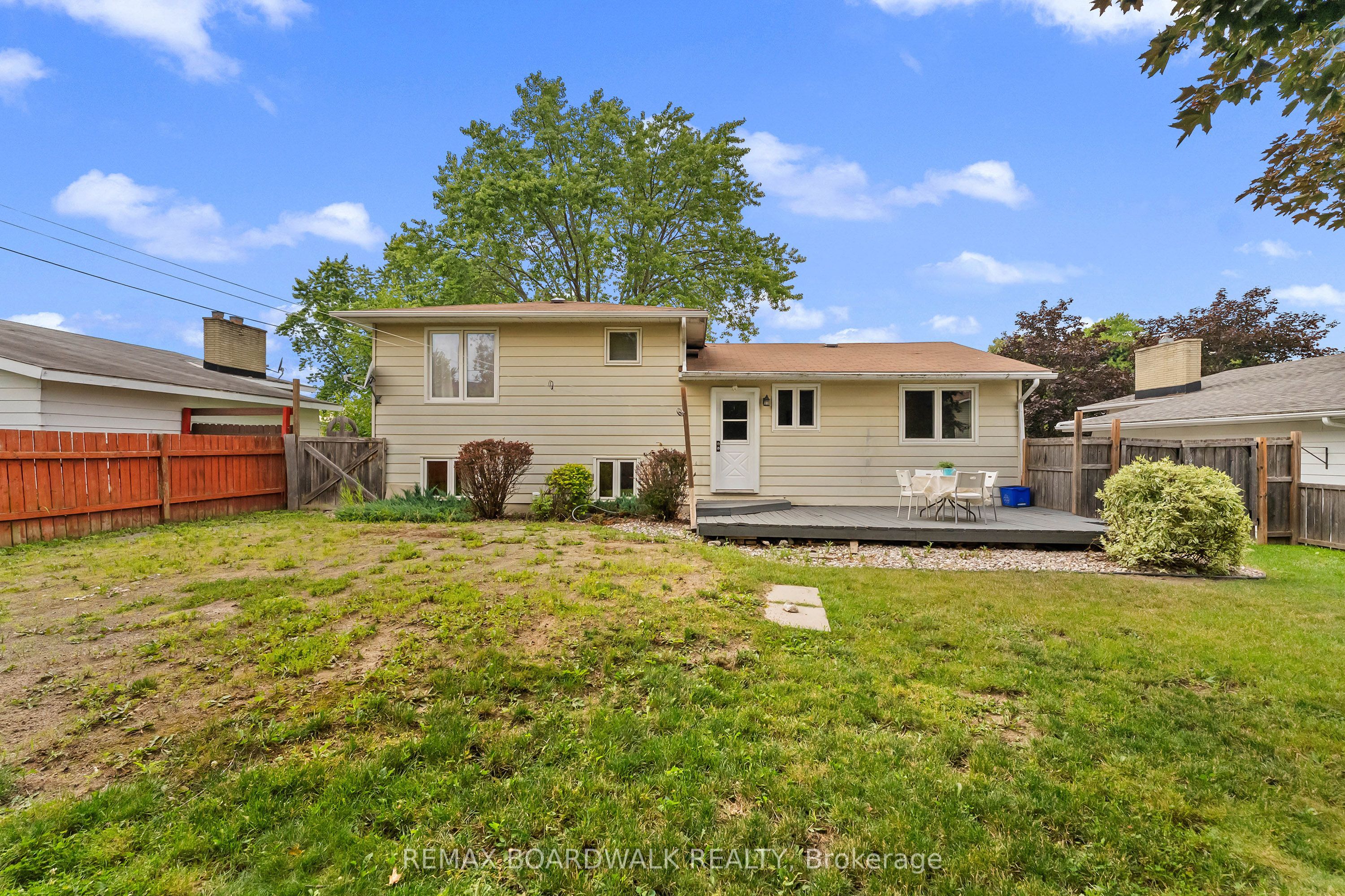 192 Allan Drive Property Photo 26