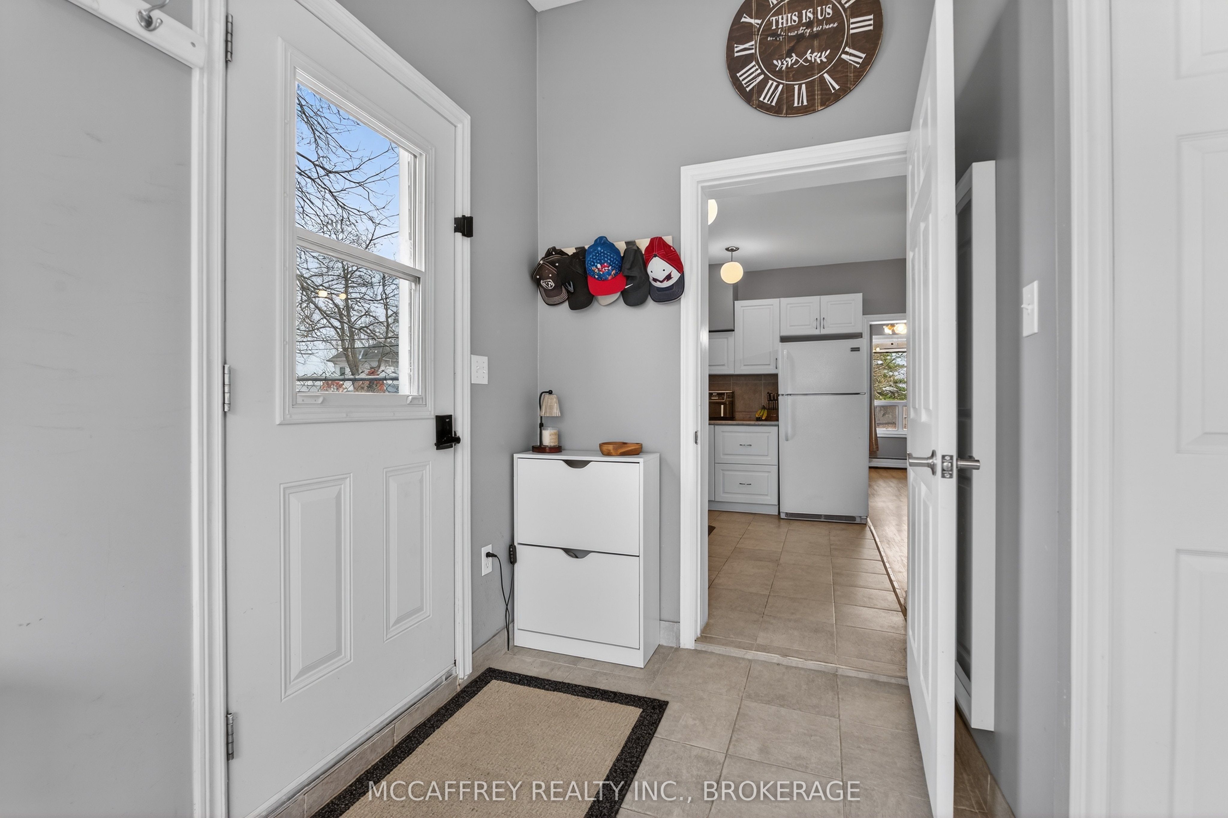 427 Thomas Street Property Photo 18