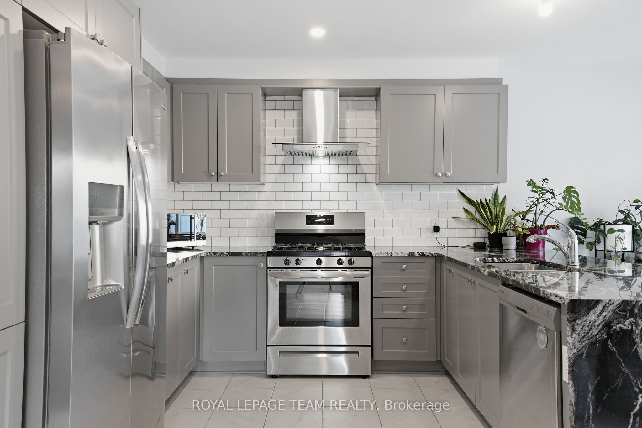 153 Unity Place Property Photo 7
