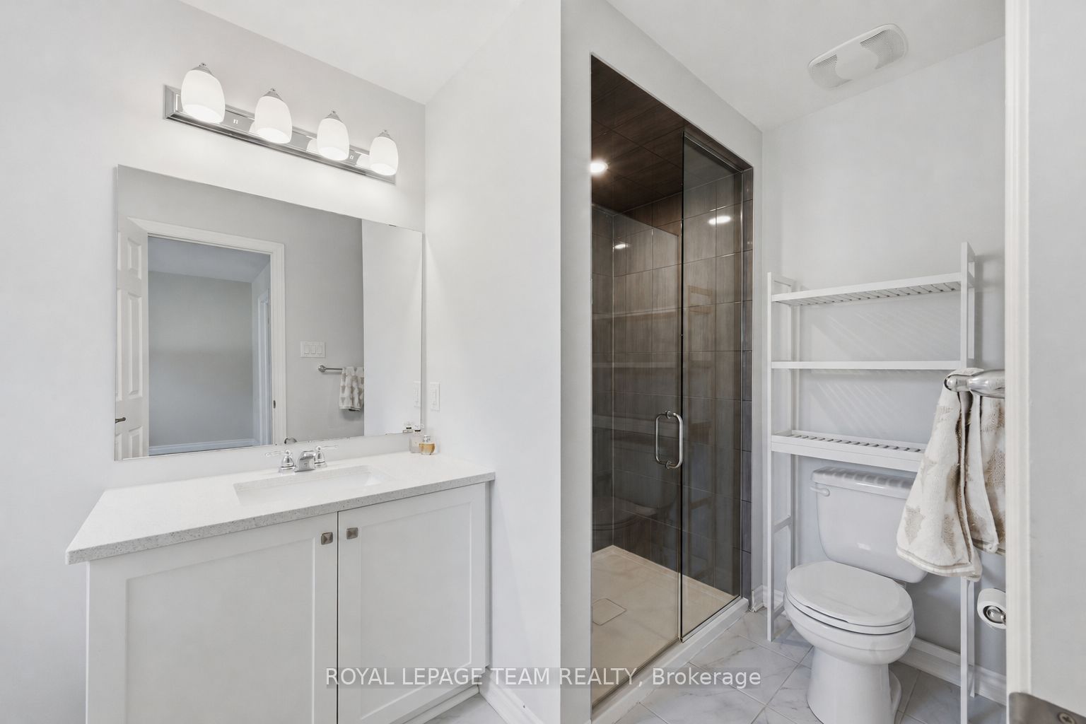 153 Unity Place Property Photo 23