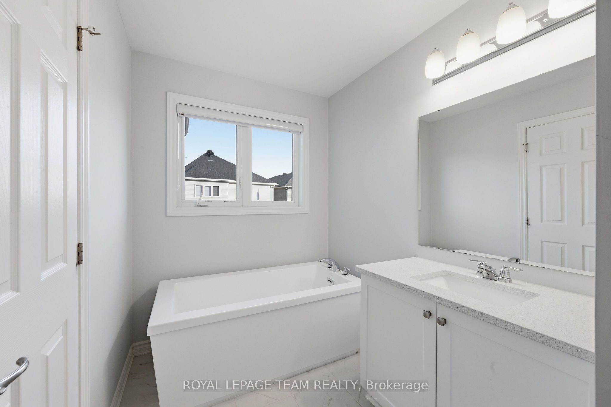 153 Unity Place Property Photo 24