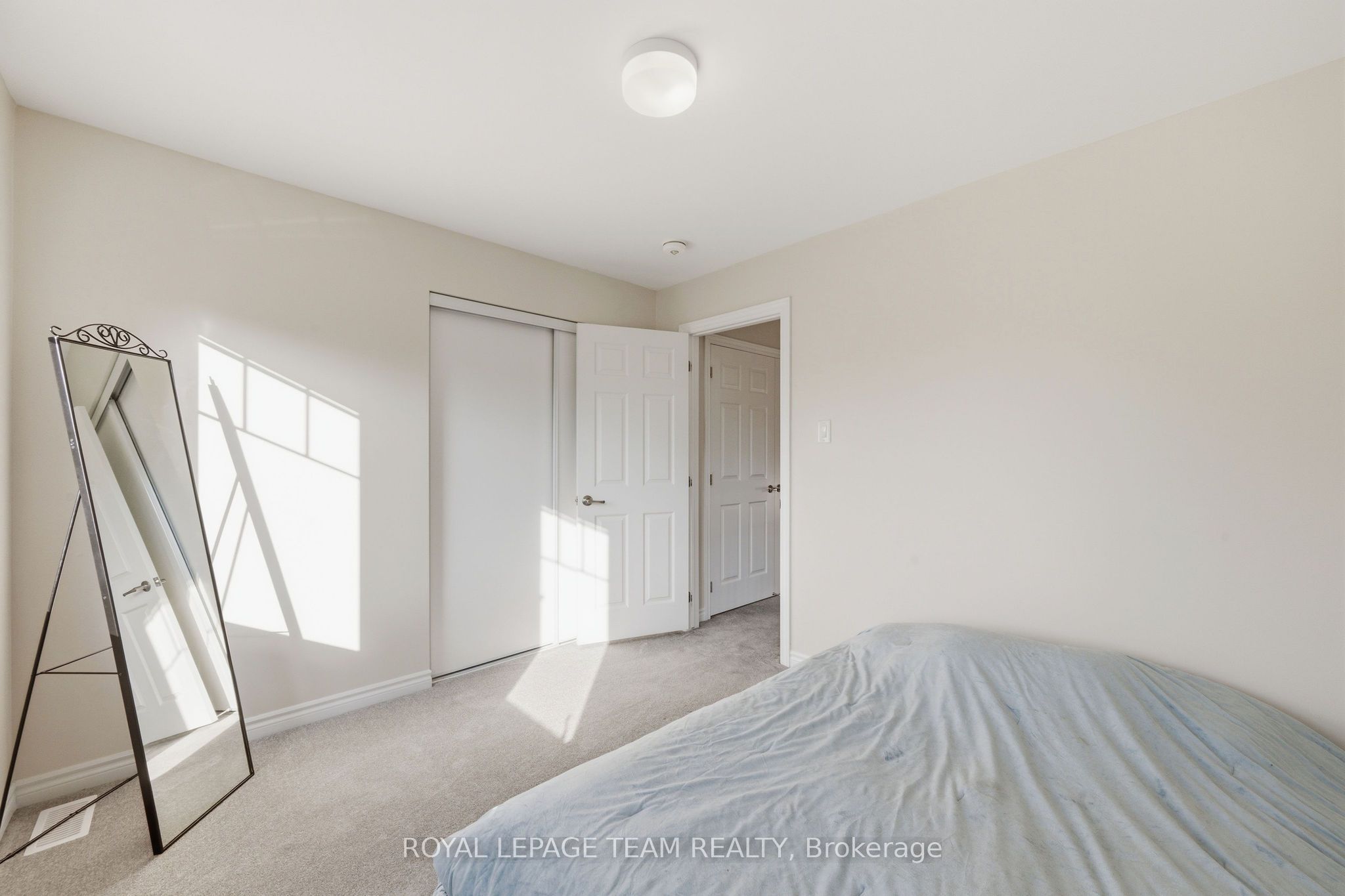 153 Unity Place Property Photo 29