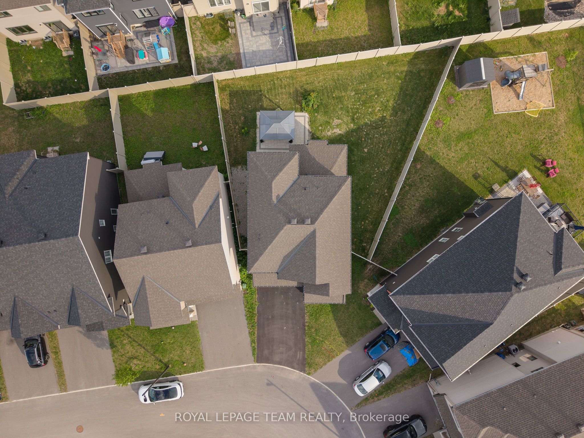 153 Unity Place Property Photo 34