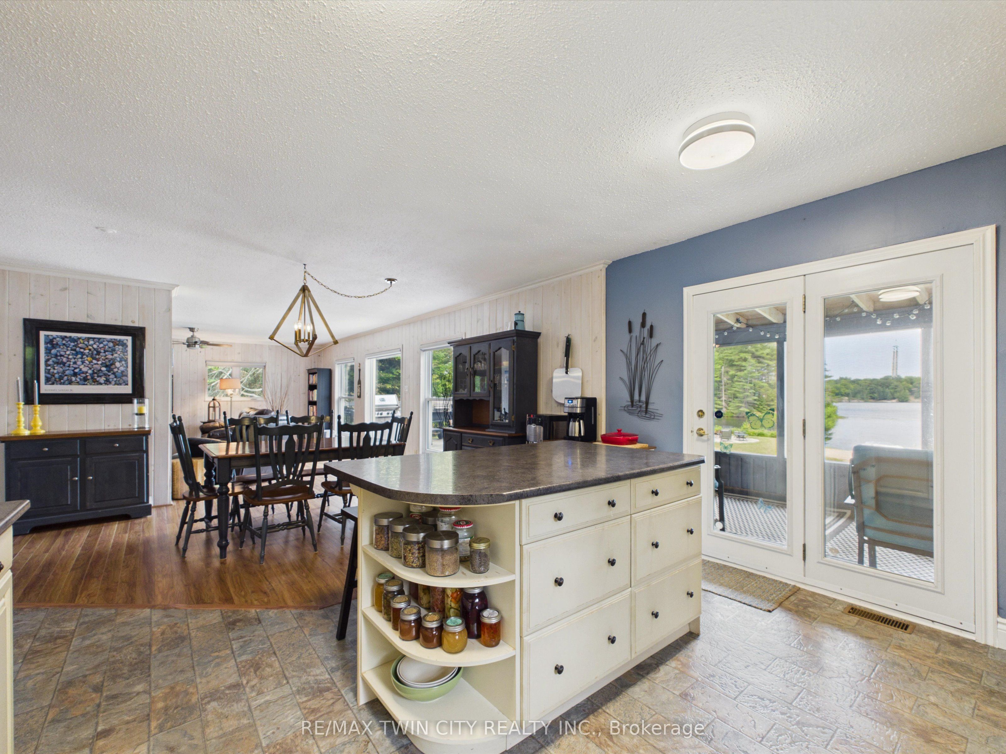 51 Mckellar Lake Road Property Photo 9