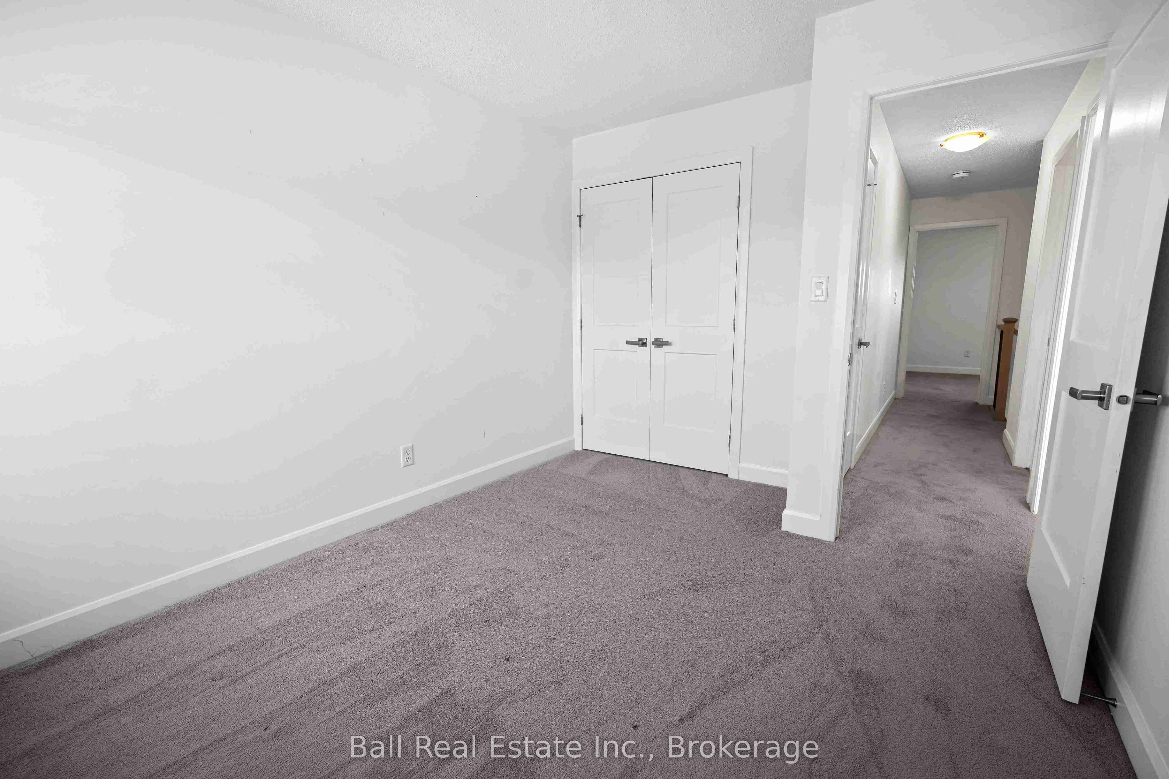 1534 Davenport Crescent Property Photo 29