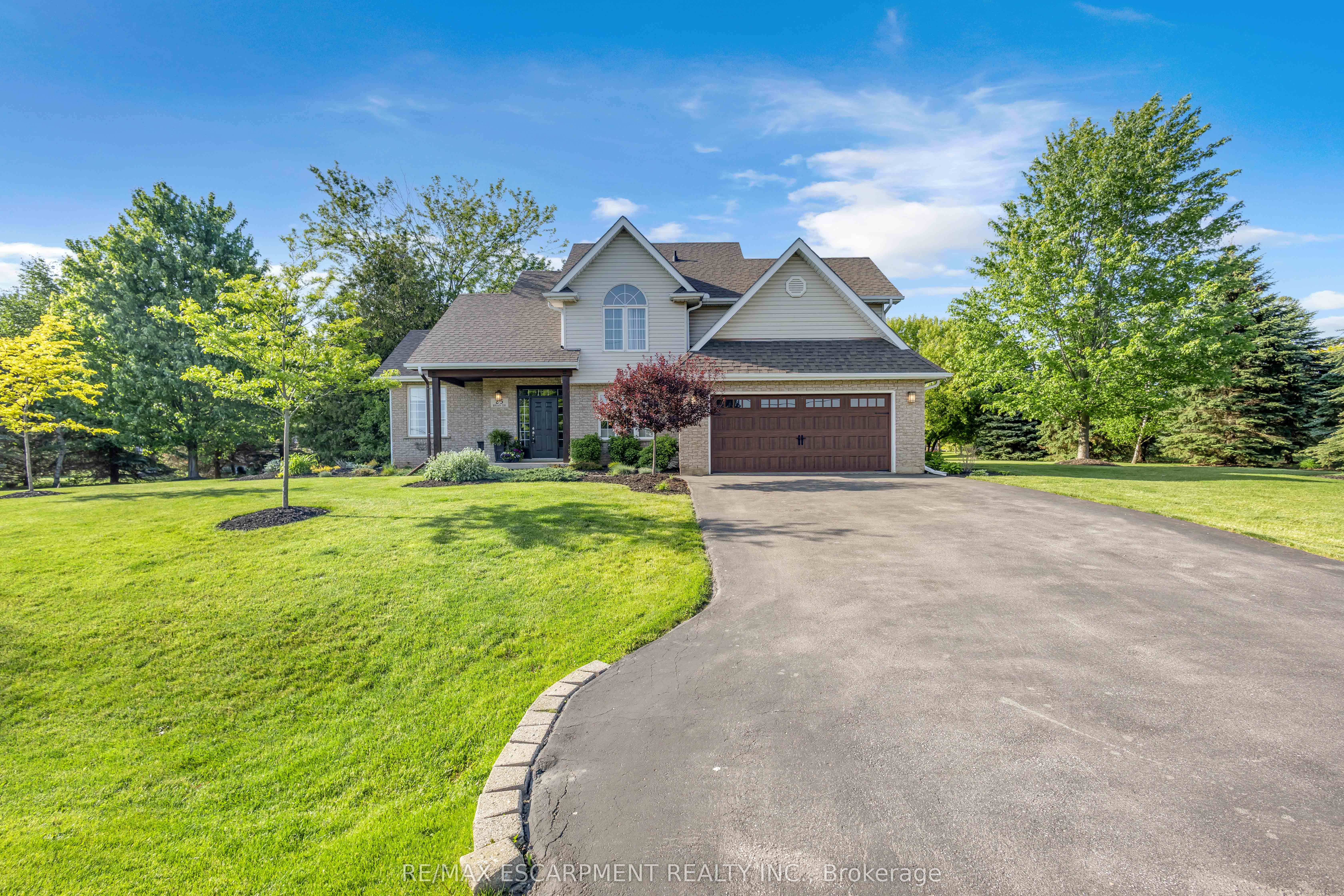 25 Brian Drive Property Photo 1