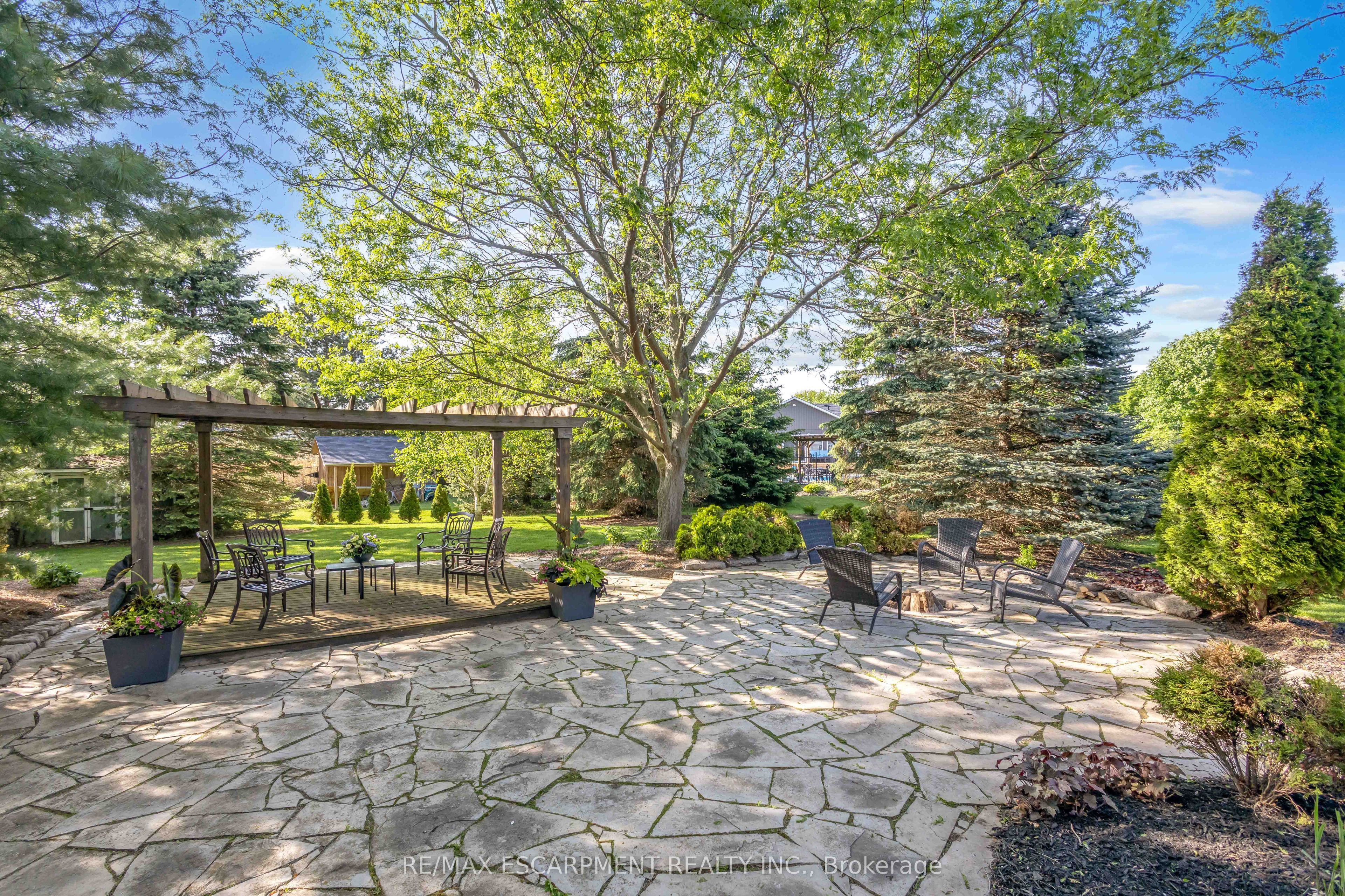 25 Brian Drive Property Photo 6