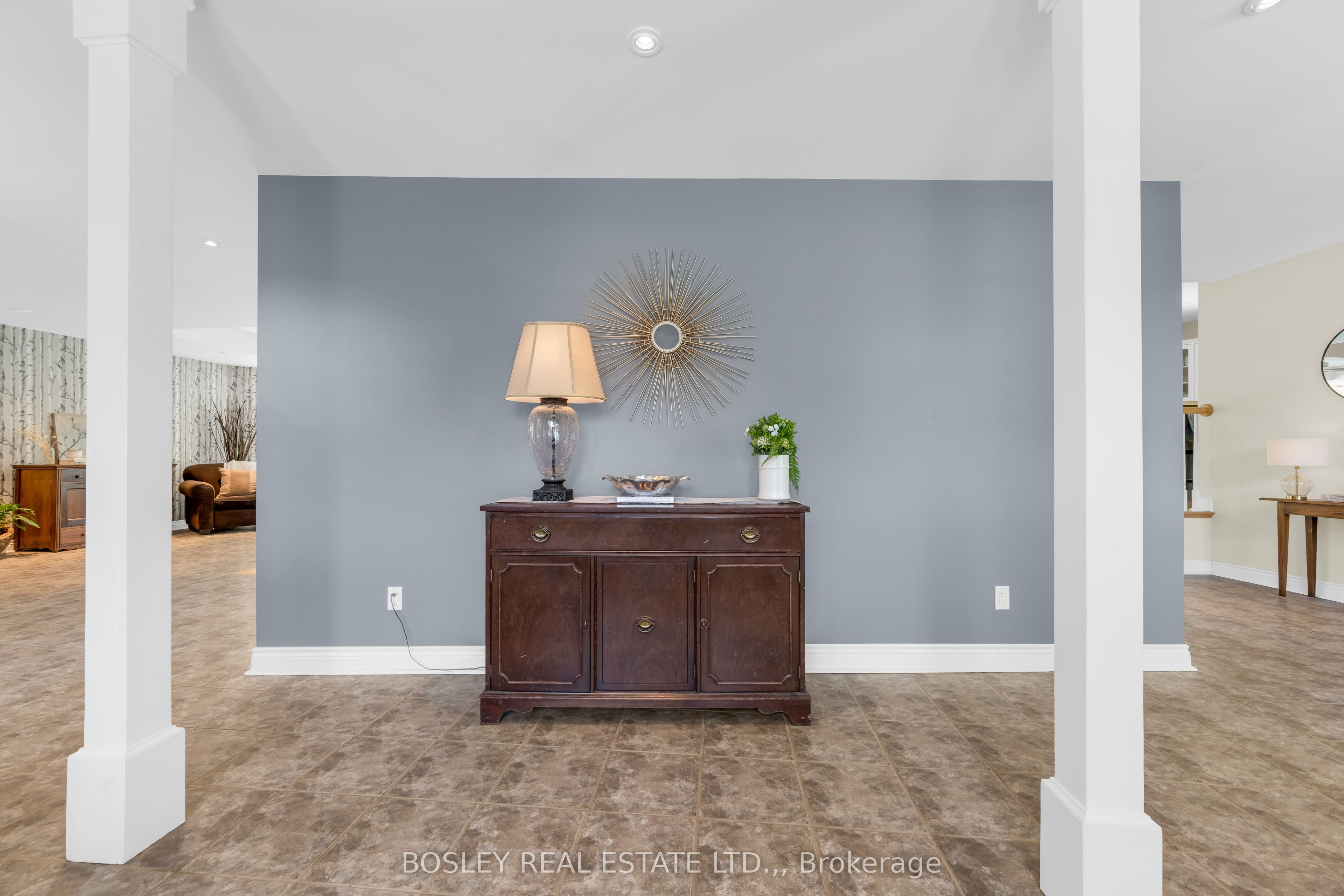166 Lakeshore Road Property Photo 9
