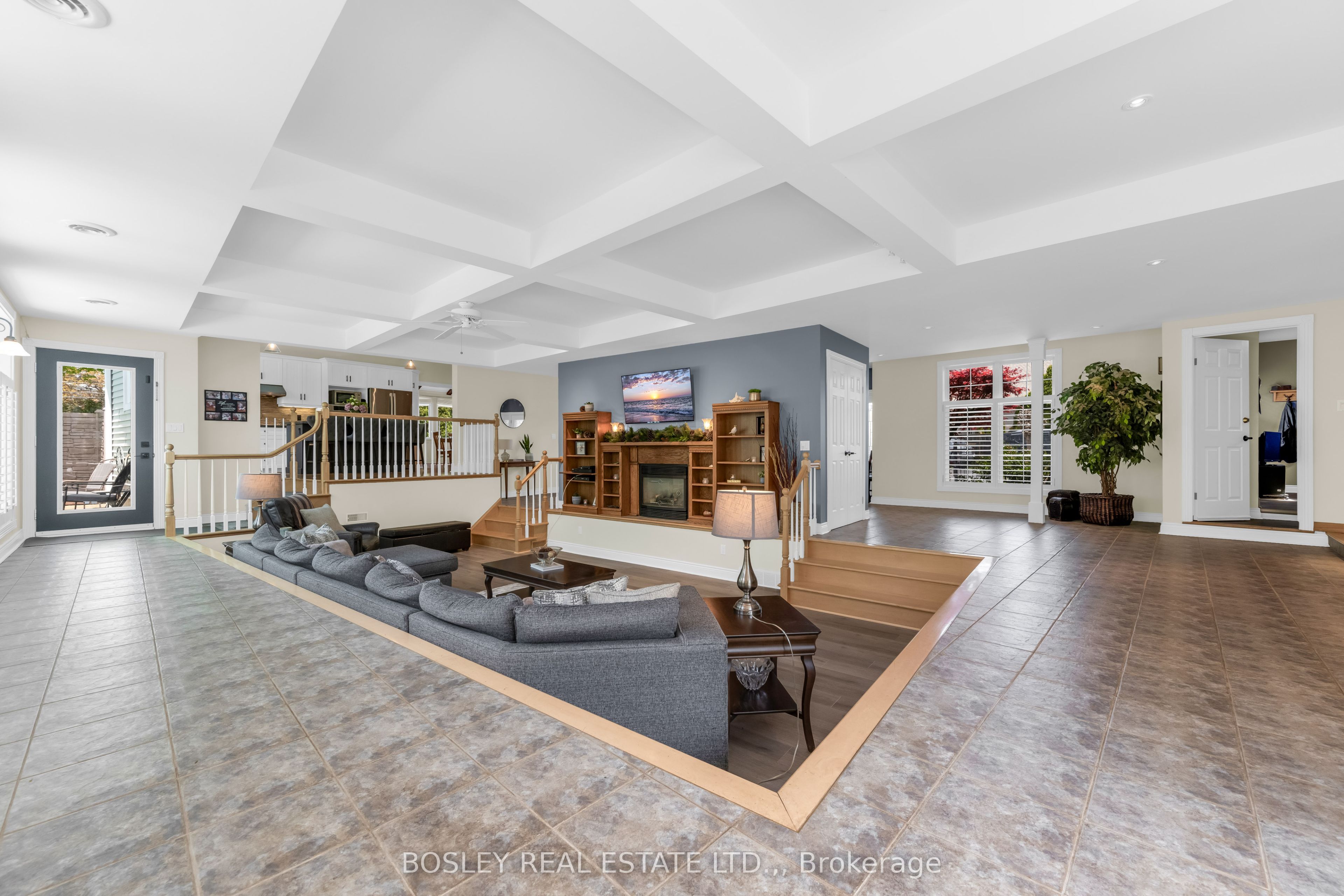166 Lakeshore Road Property Photo 12