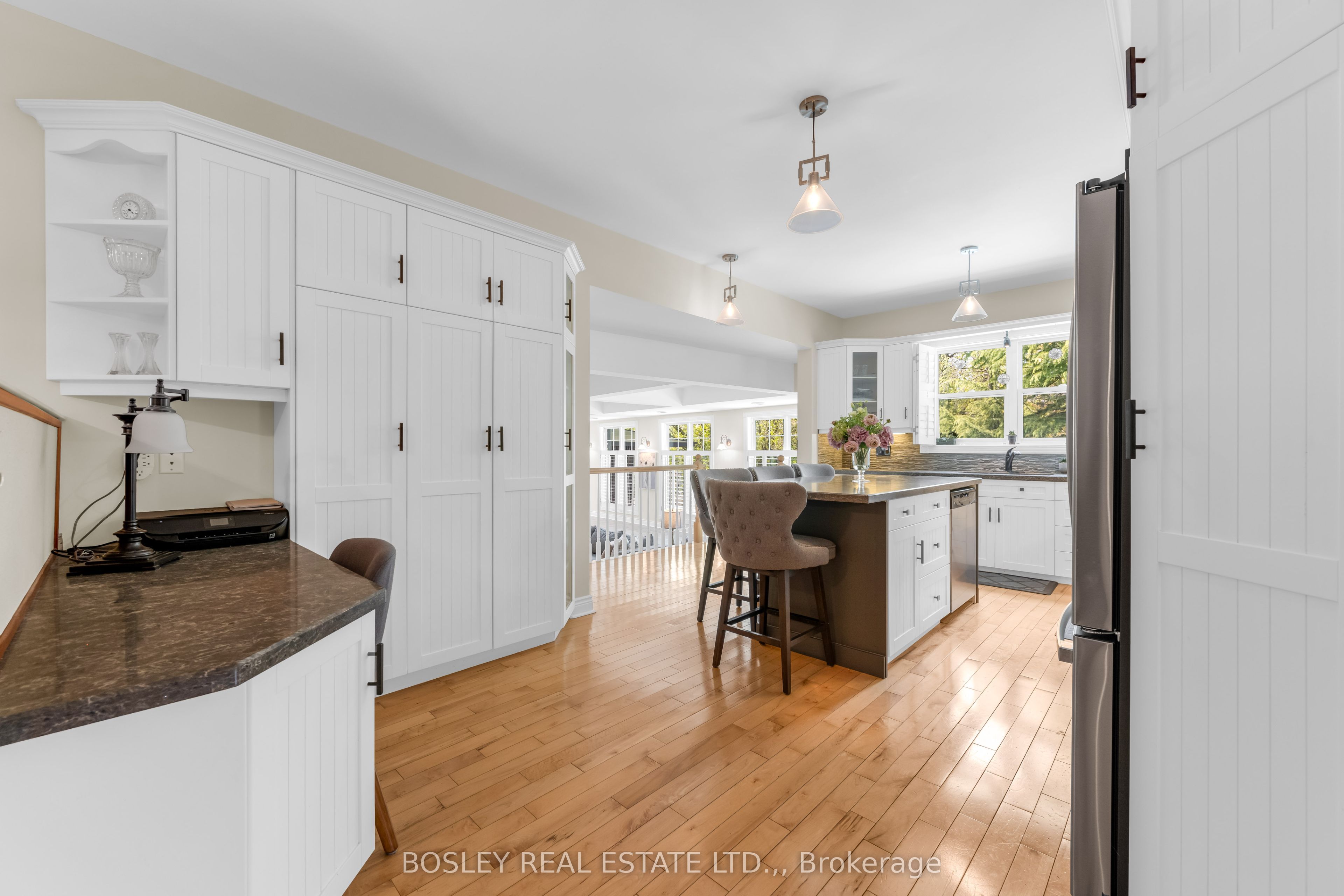 166 Lakeshore Road Property Photo 19