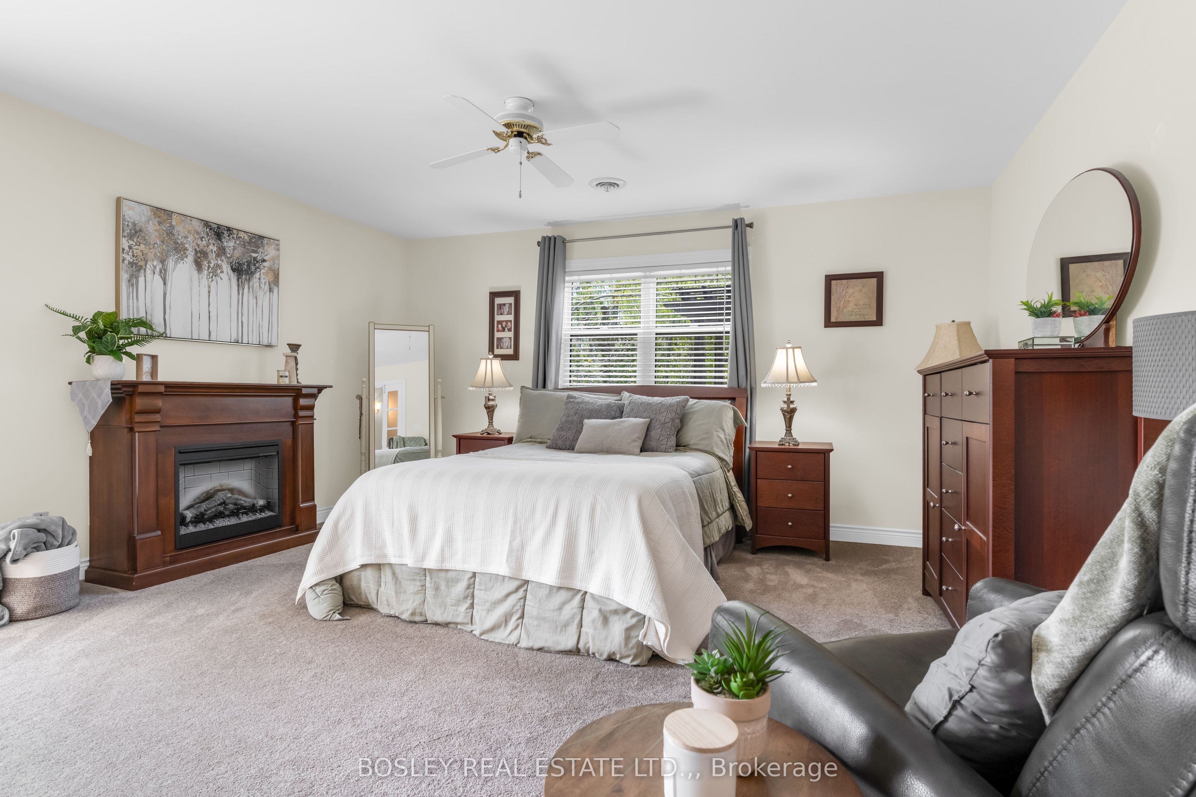 166 Lakeshore Road Property Photo 32