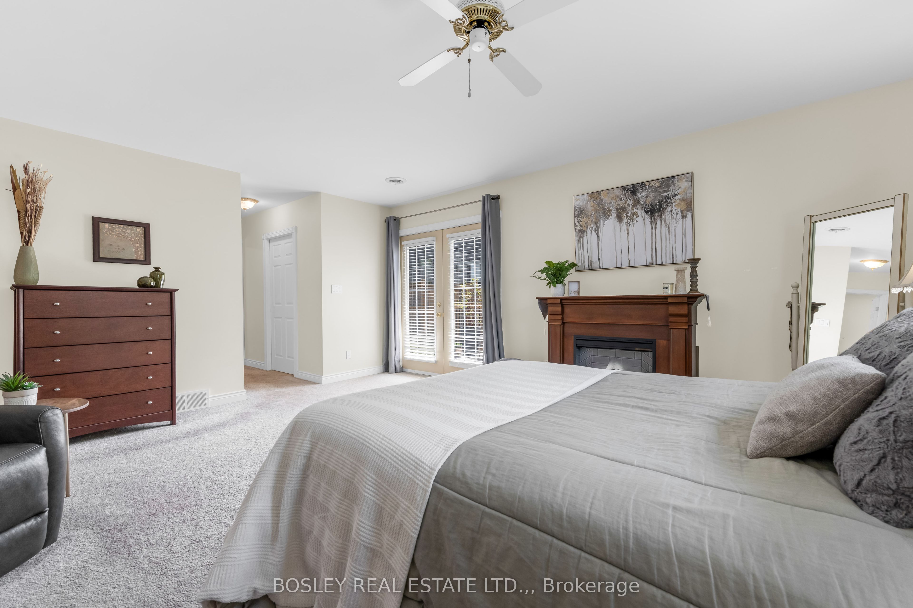 166 Lakeshore Road Property Photo 33