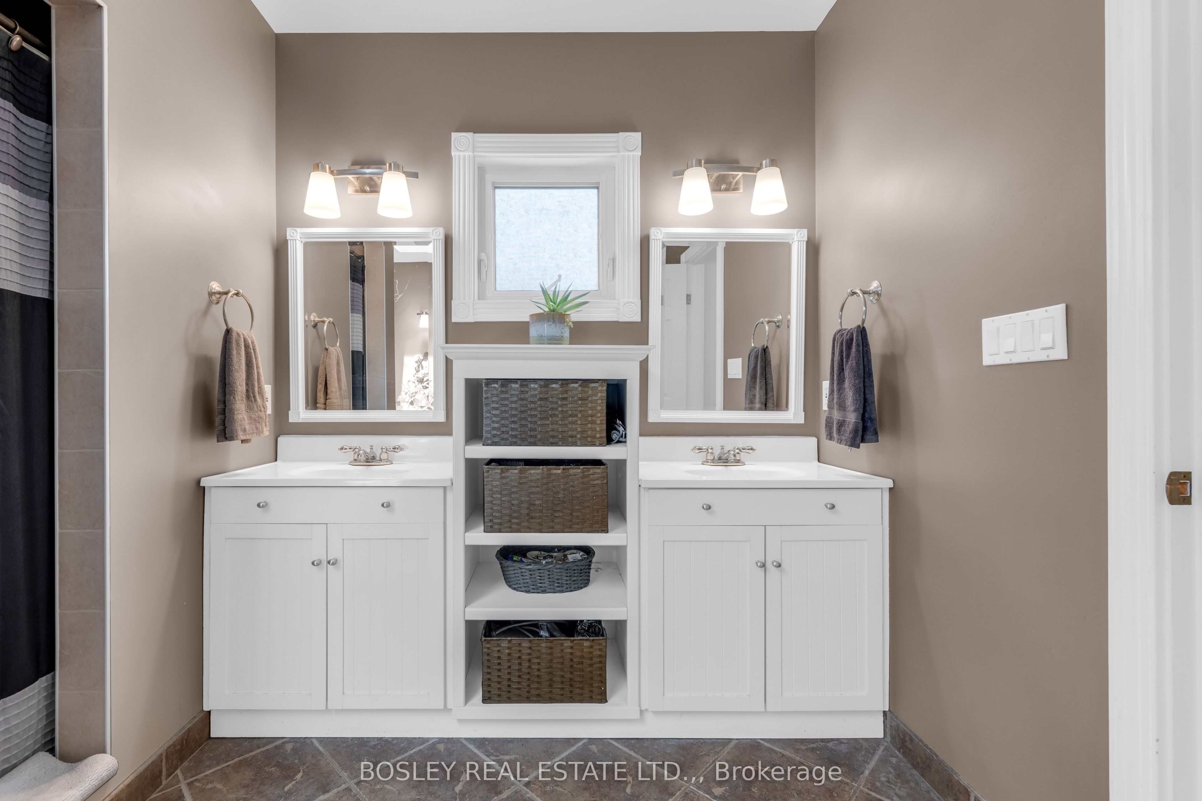 166 Lakeshore Road Property Photo 34
