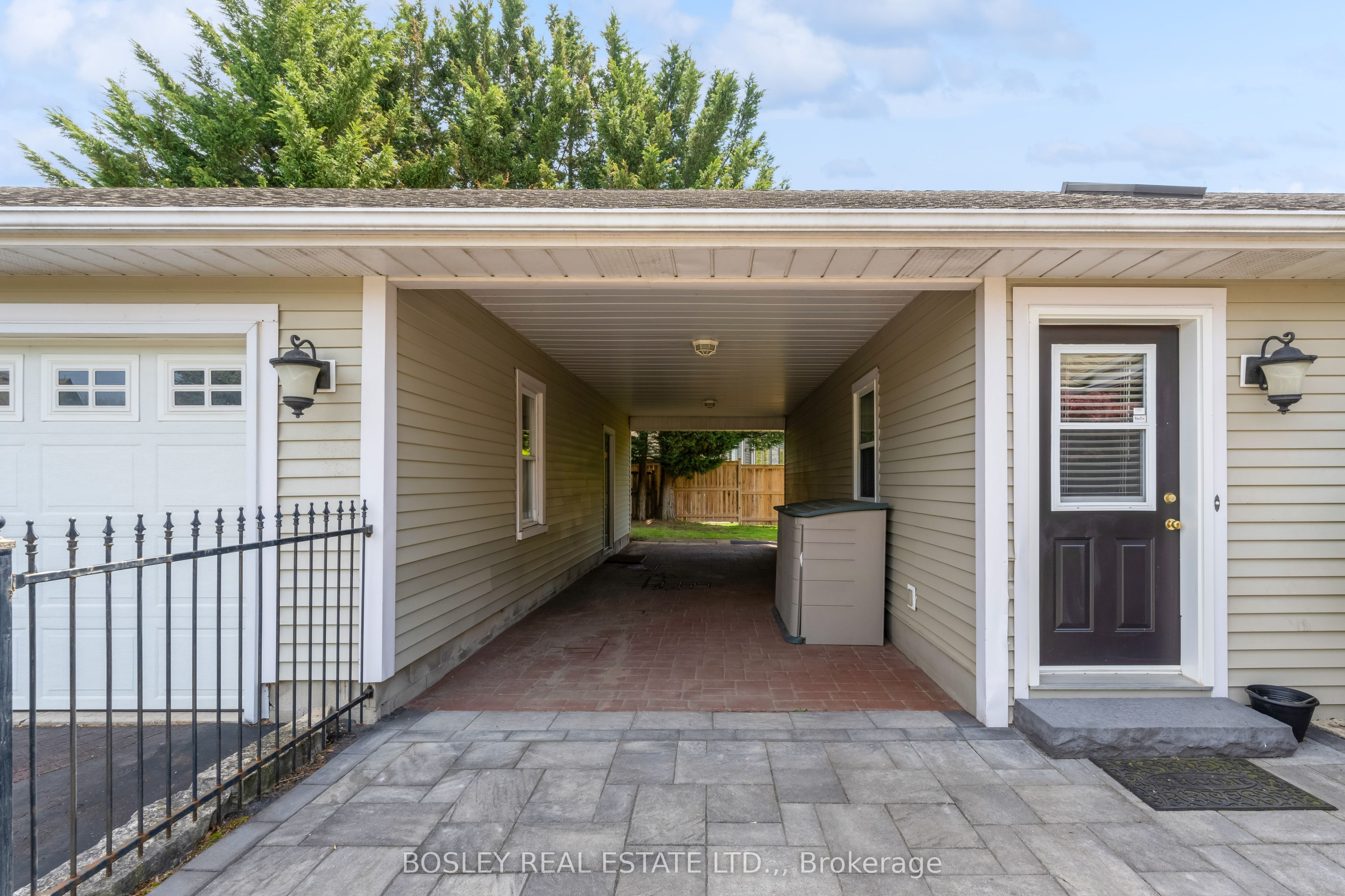 166 Lakeshore Road Property Photo 40