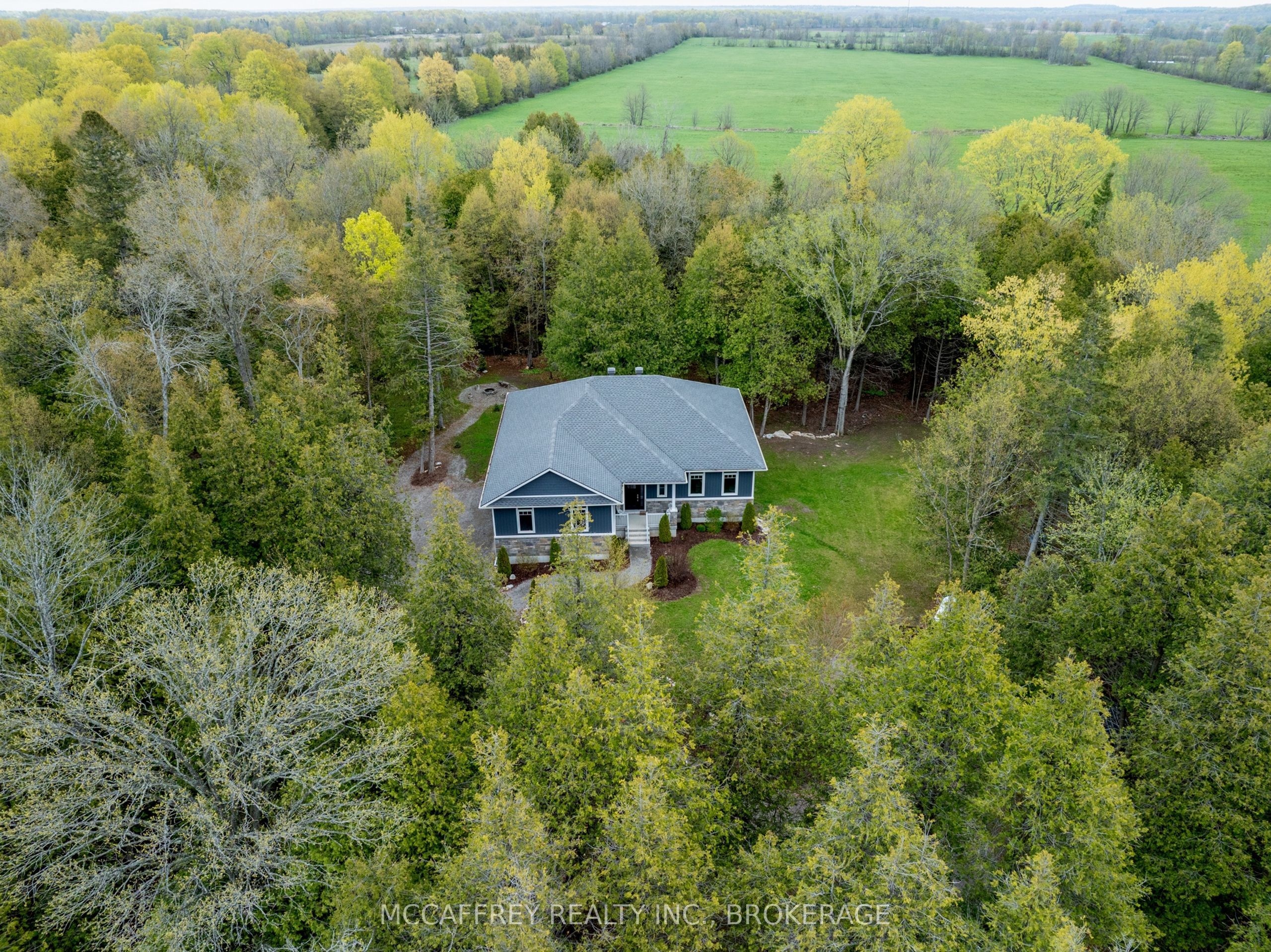 219 Kidds Road Property Photo 4