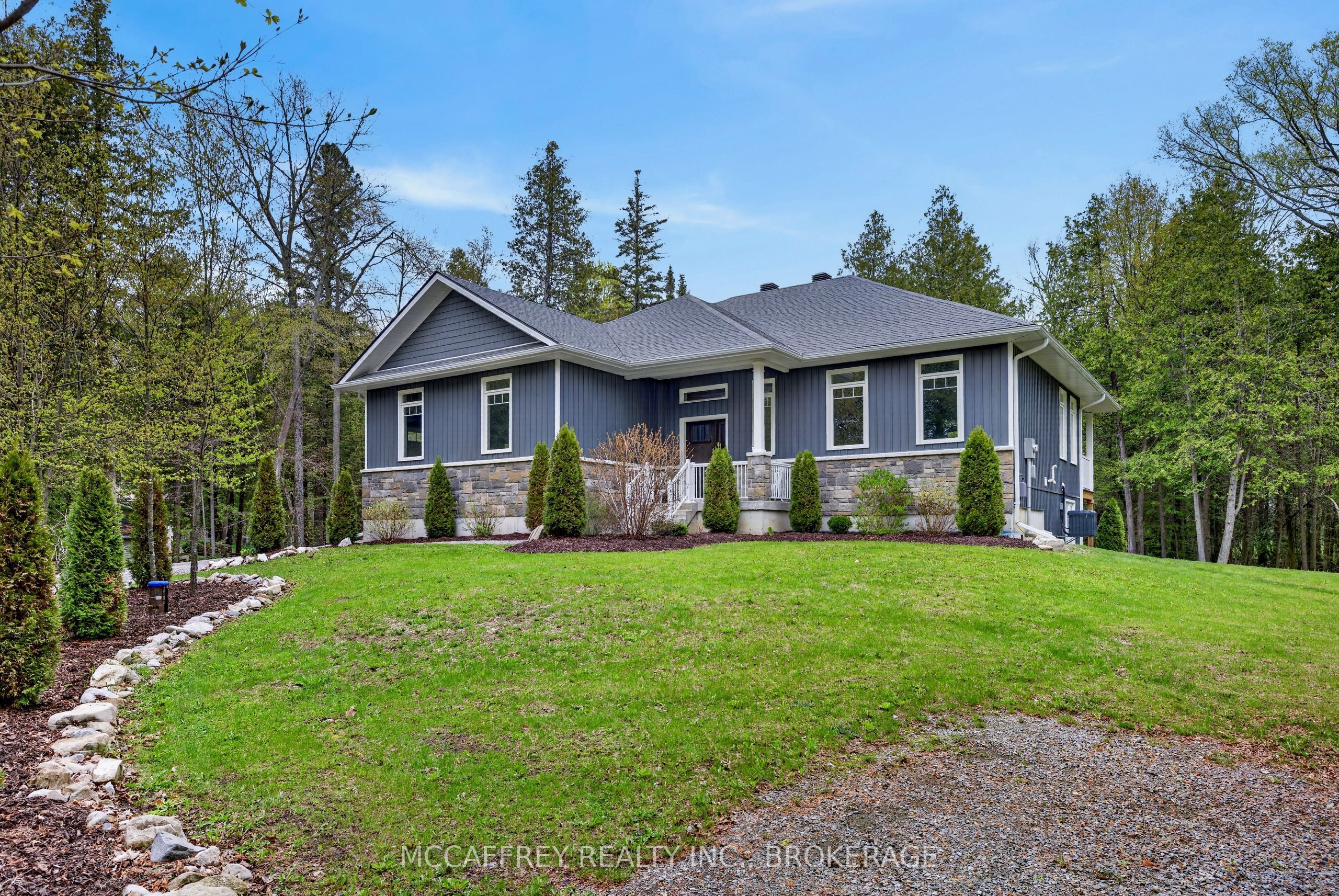 219 Kidds Road Property Photo 5