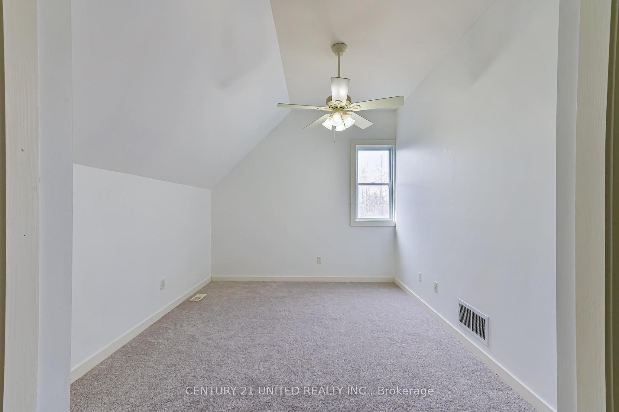 590 Maniece Avenue Property Photo 38