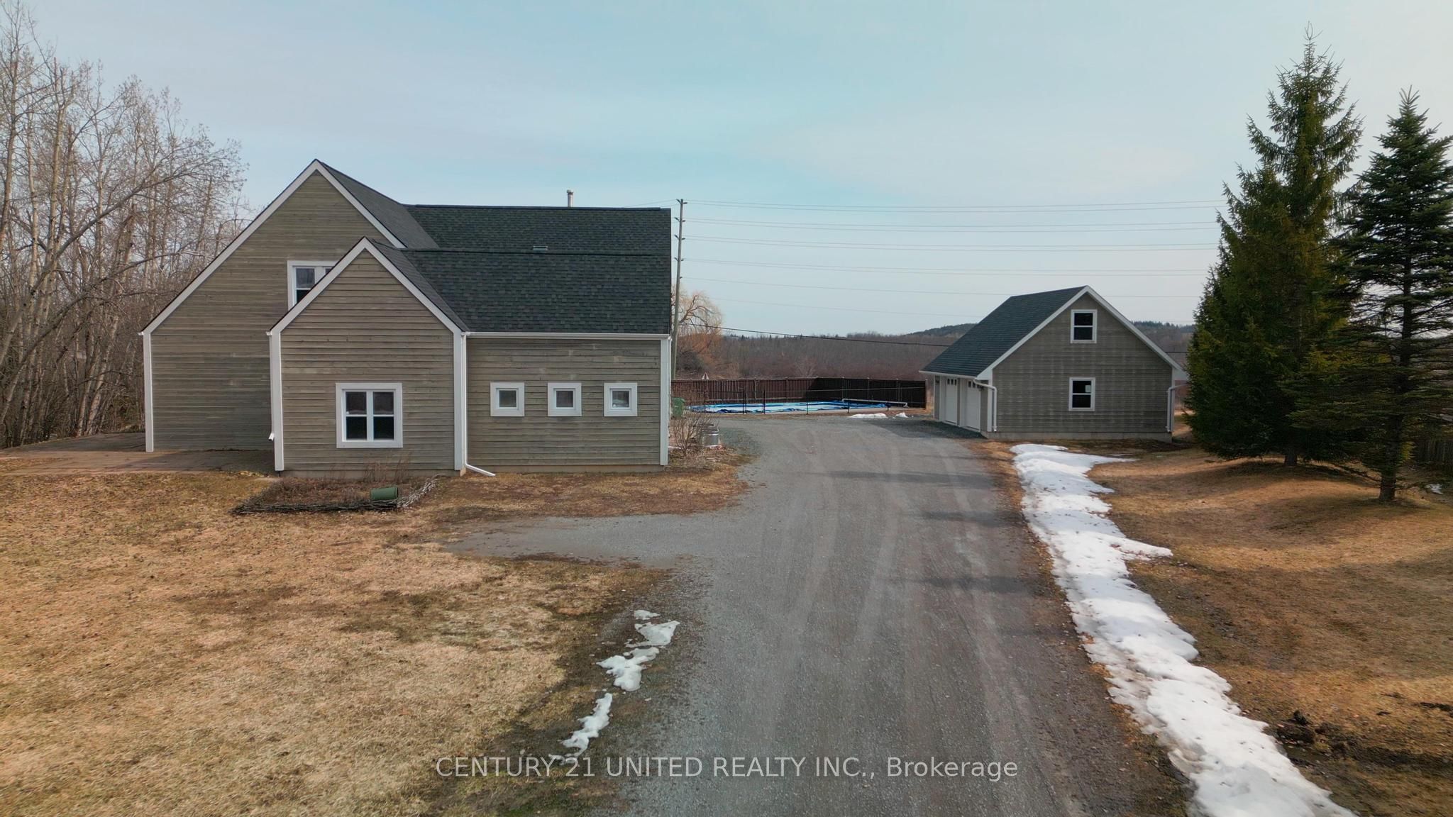 590 Maniece Avenue Property Photo 45