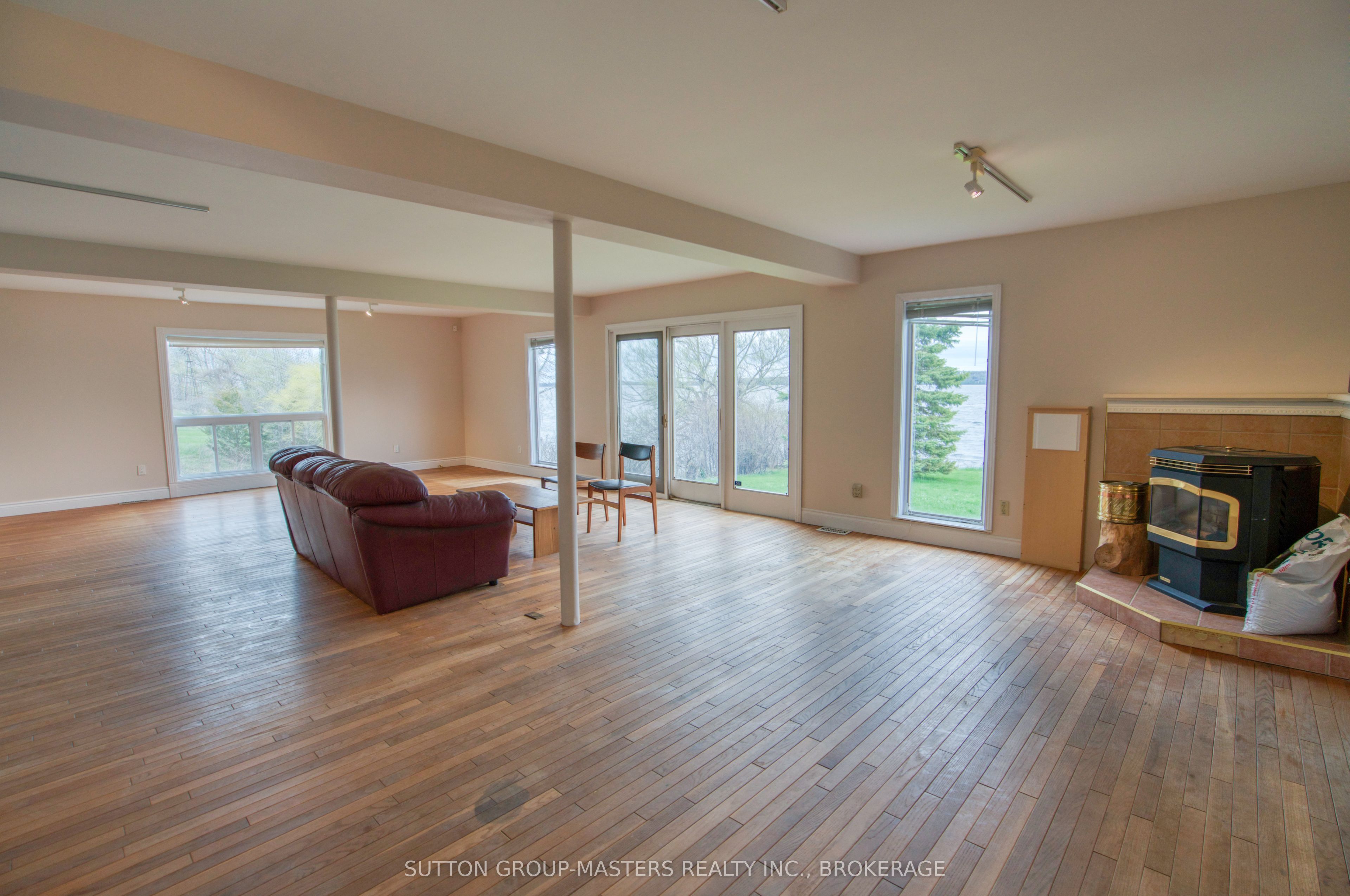 9392 Highway 33 Highway Property Photo 41