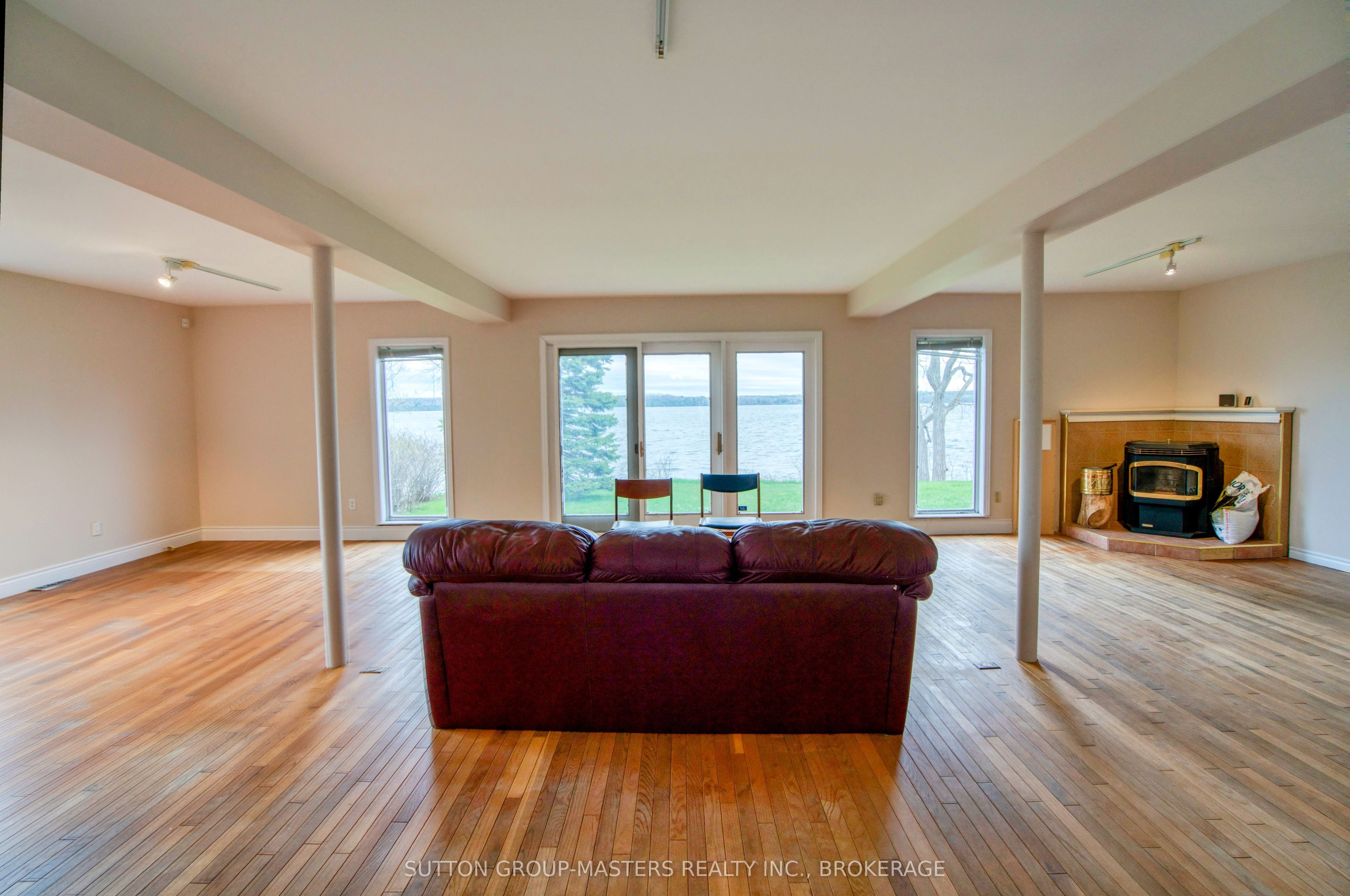 9392 Highway 33 Highway Property Photo 42