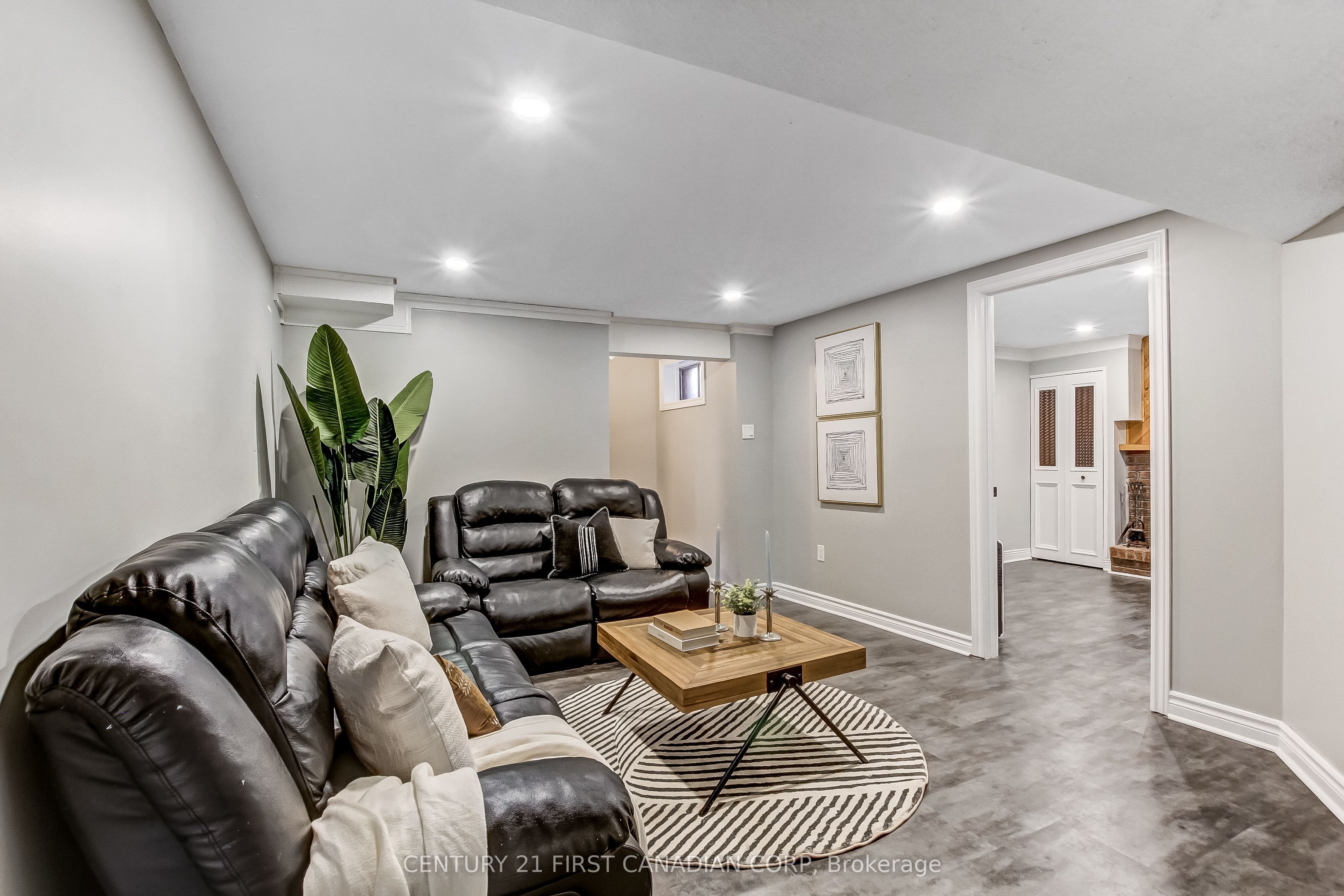 665 Upper Queen Street Property Photo 28